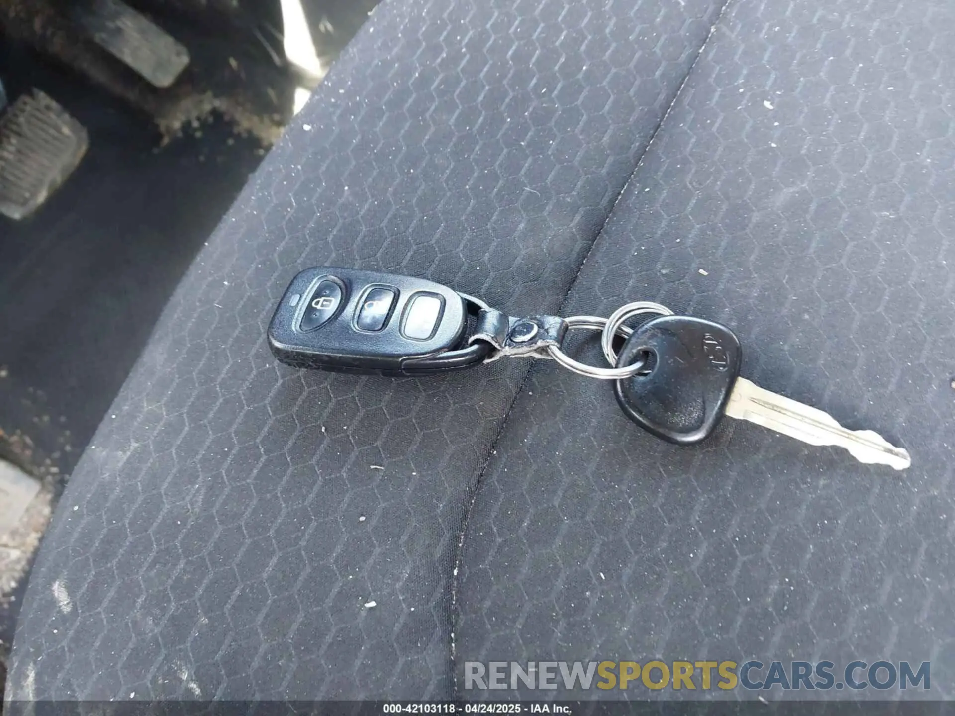 11 Photograph of a damaged car 5NPD74LF5LH533859 HYUNDAI ELANTRA 2020