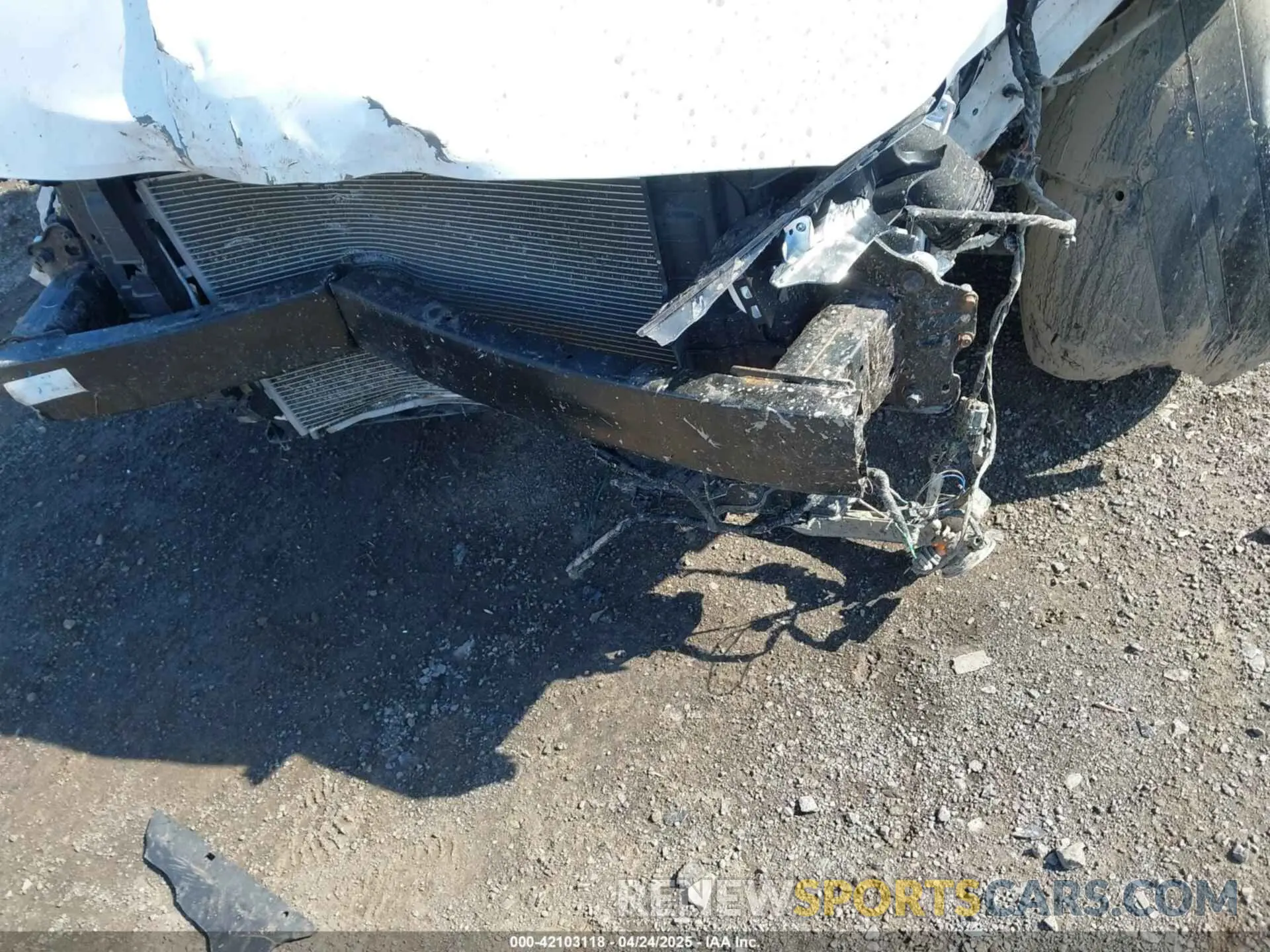 6 Photograph of a damaged car 5NPD74LF5LH533859 HYUNDAI ELANTRA 2020