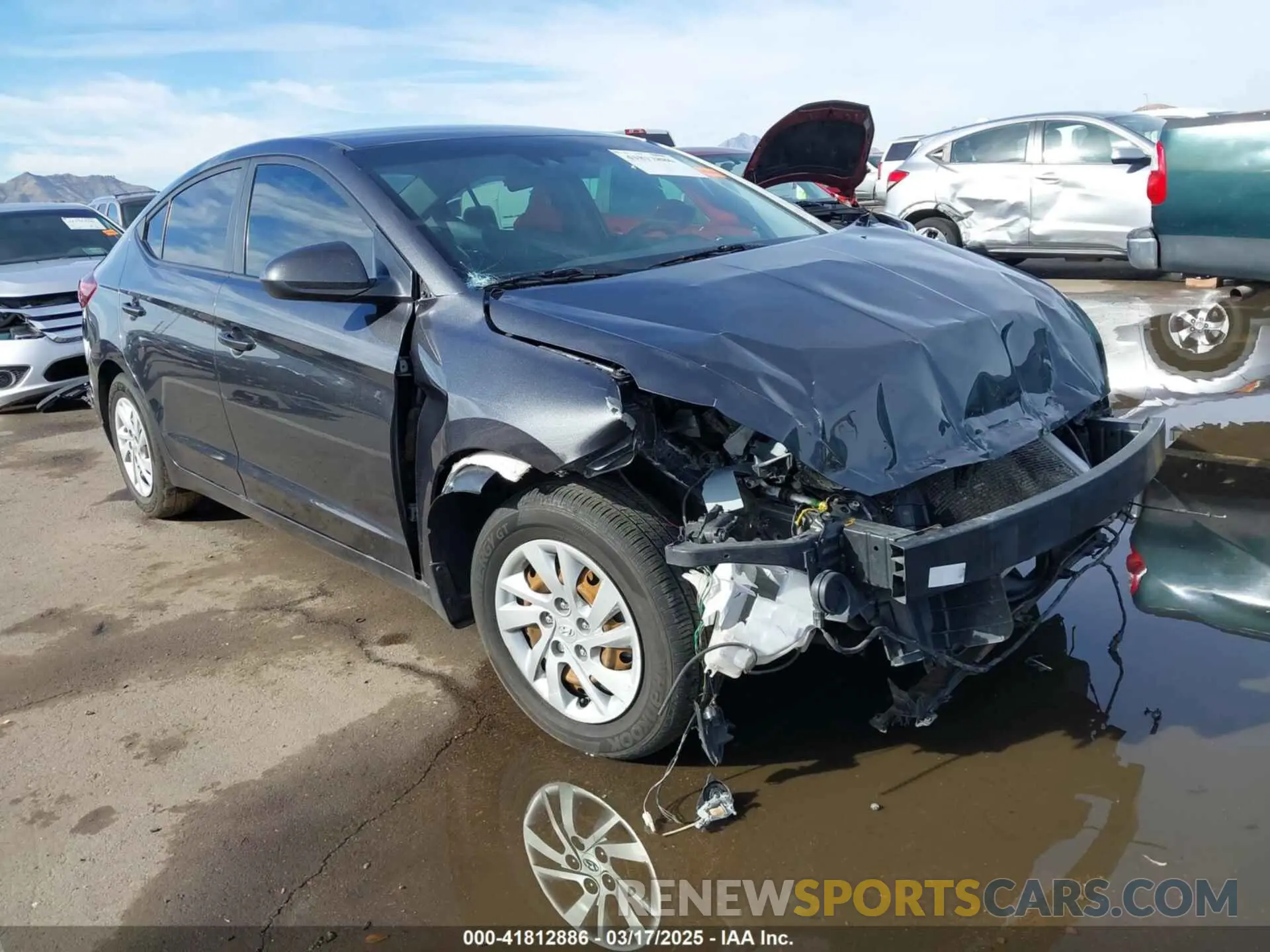 1 Photograph of a damaged car 5NPD74LF5LH603604 HYUNDAI ELANTRA 2020