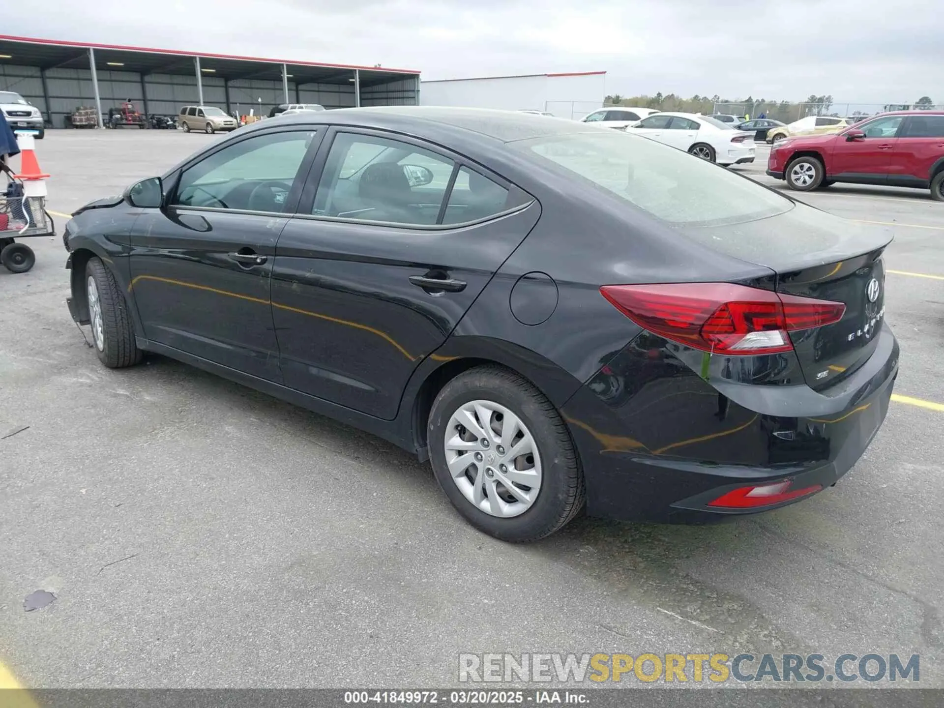 3 Photograph of a damaged car 5NPD74LF5LH615445 HYUNDAI ELANTRA 2020