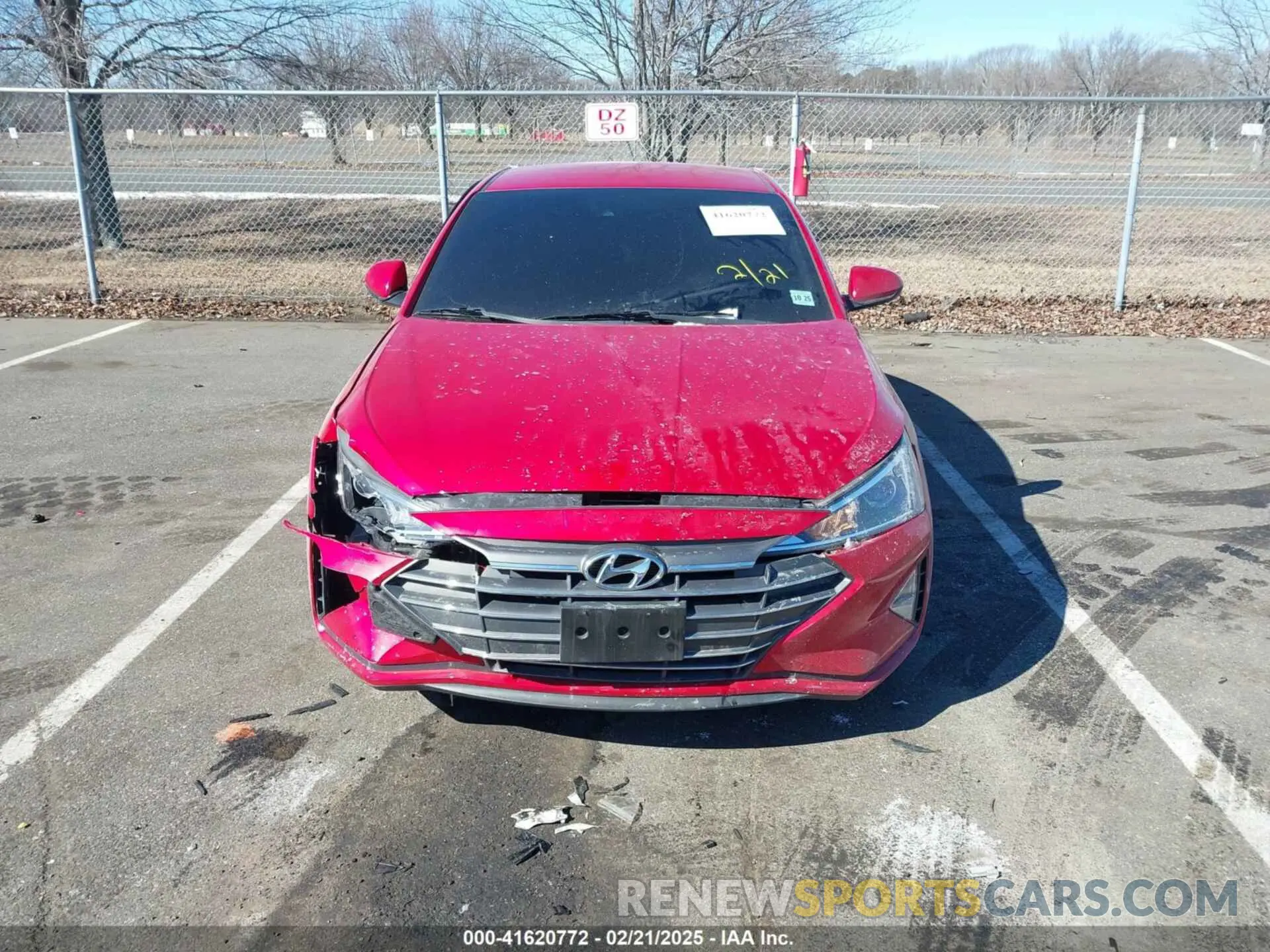 12 Photograph of a damaged car 5NPD74LF5LH619835 HYUNDAI ELANTRA 2020