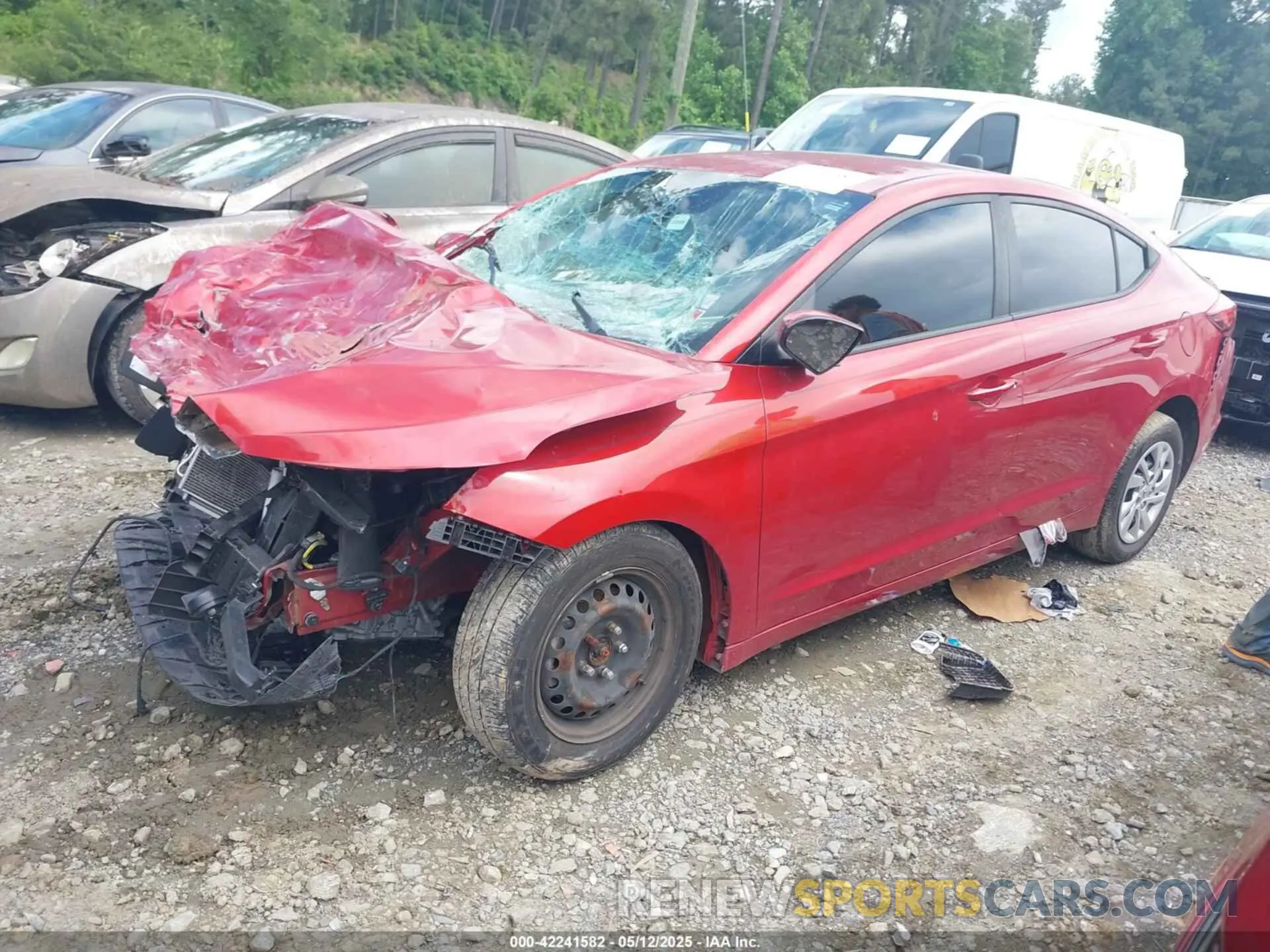 2 Photograph of a damaged car 5NPD74LF6LH491623 HYUNDAI ELANTRA 2020