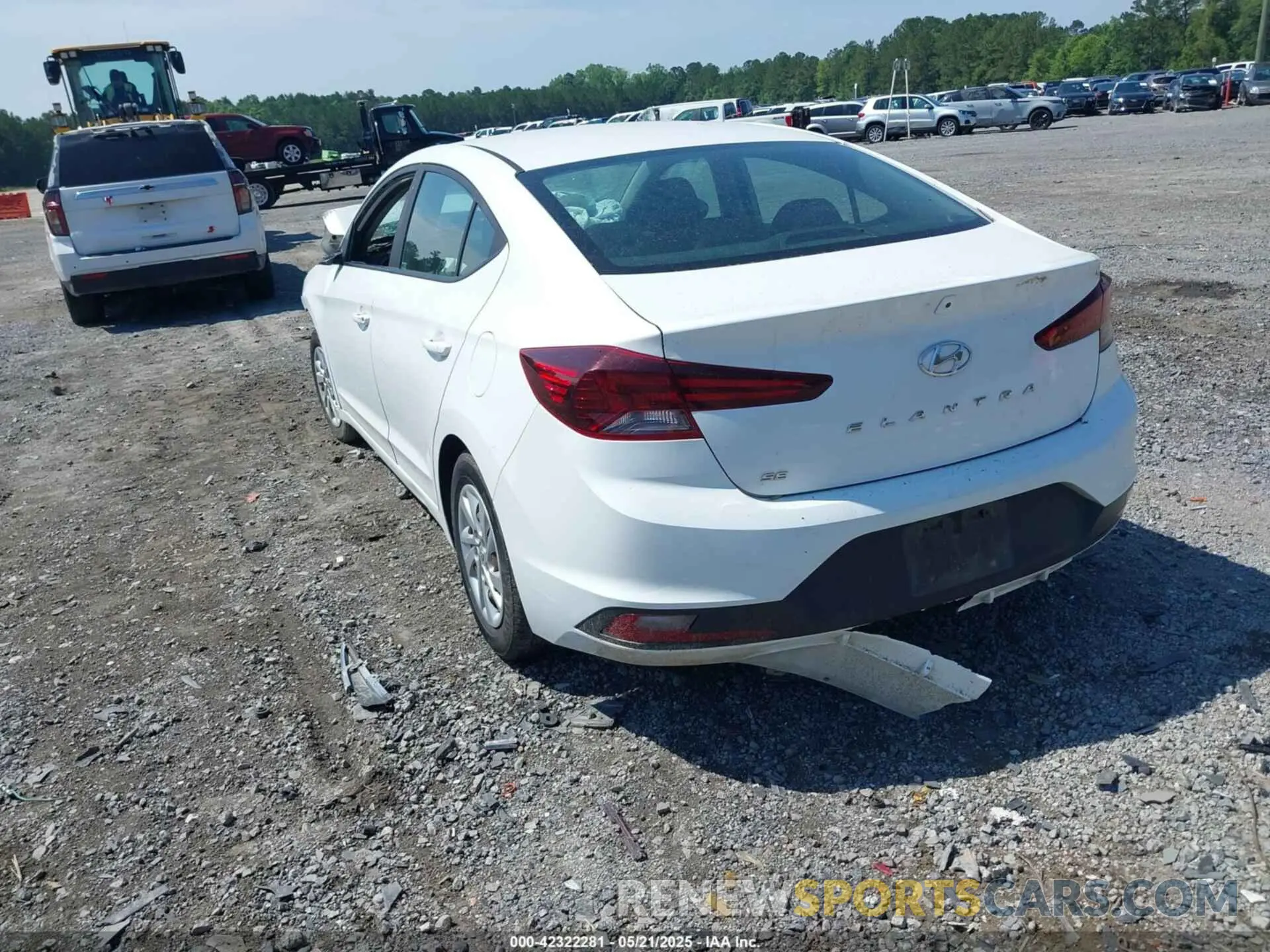 3 Photograph of a damaged car 5NPD74LF6LH503351 HYUNDAI ELANTRA 2020