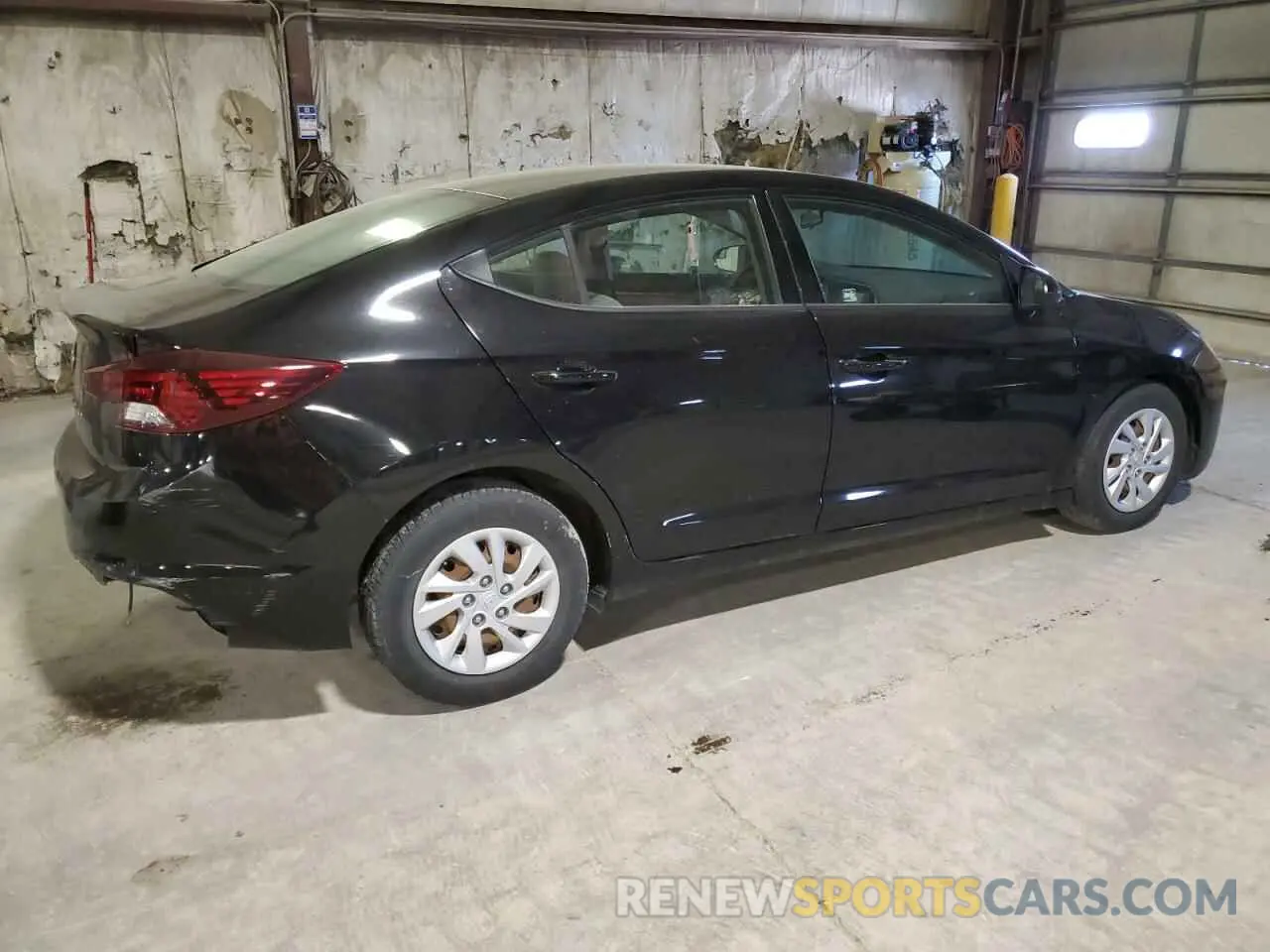 3 Photograph of a damaged car 5NPD74LF6LH513118 HYUNDAI ELANTRA 2020