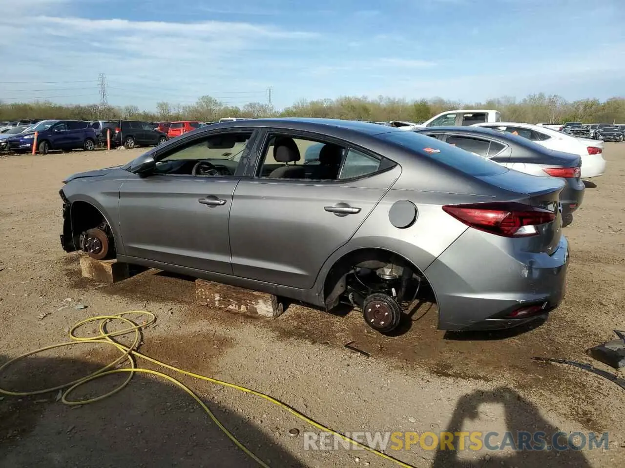 2 Photograph of a damaged car 5NPD74LF6LH526922 HYUNDAI ELANTRA 2020