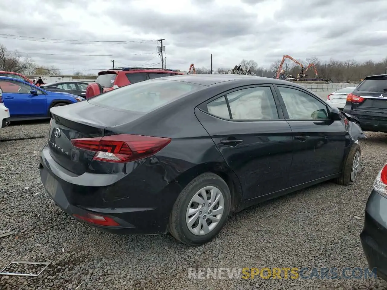 3 Photograph of a damaged car 5NPD74LF6LH529836 HYUNDAI ELANTRA 2020
