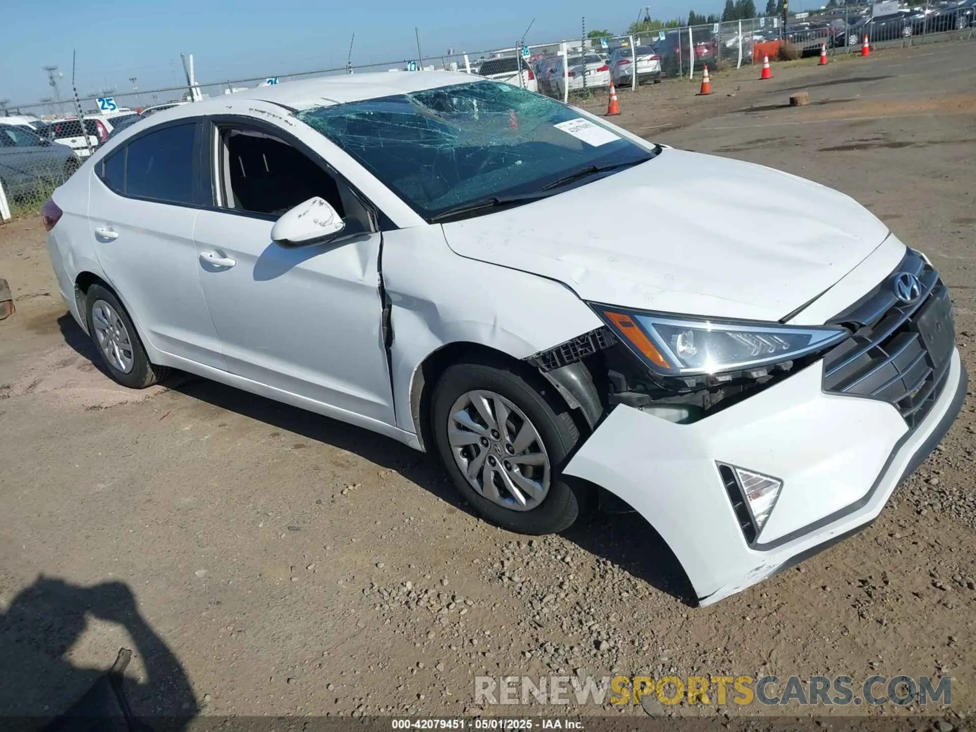 1 Photograph of a damaged car 5NPD74LF6LH589227 HYUNDAI ELANTRA 2020