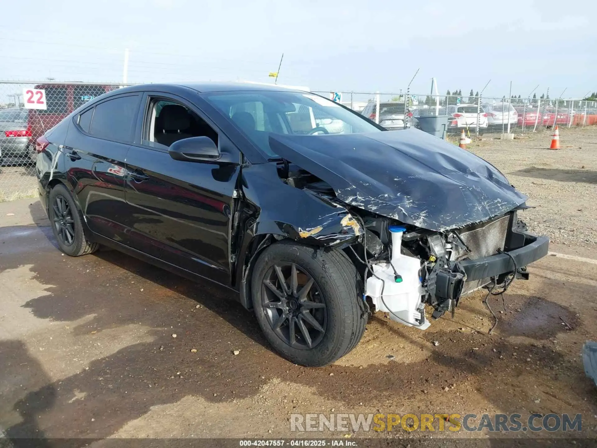 1 Photograph of a damaged car 5NPD74LF6LH597490 HYUNDAI ELANTRA 2020