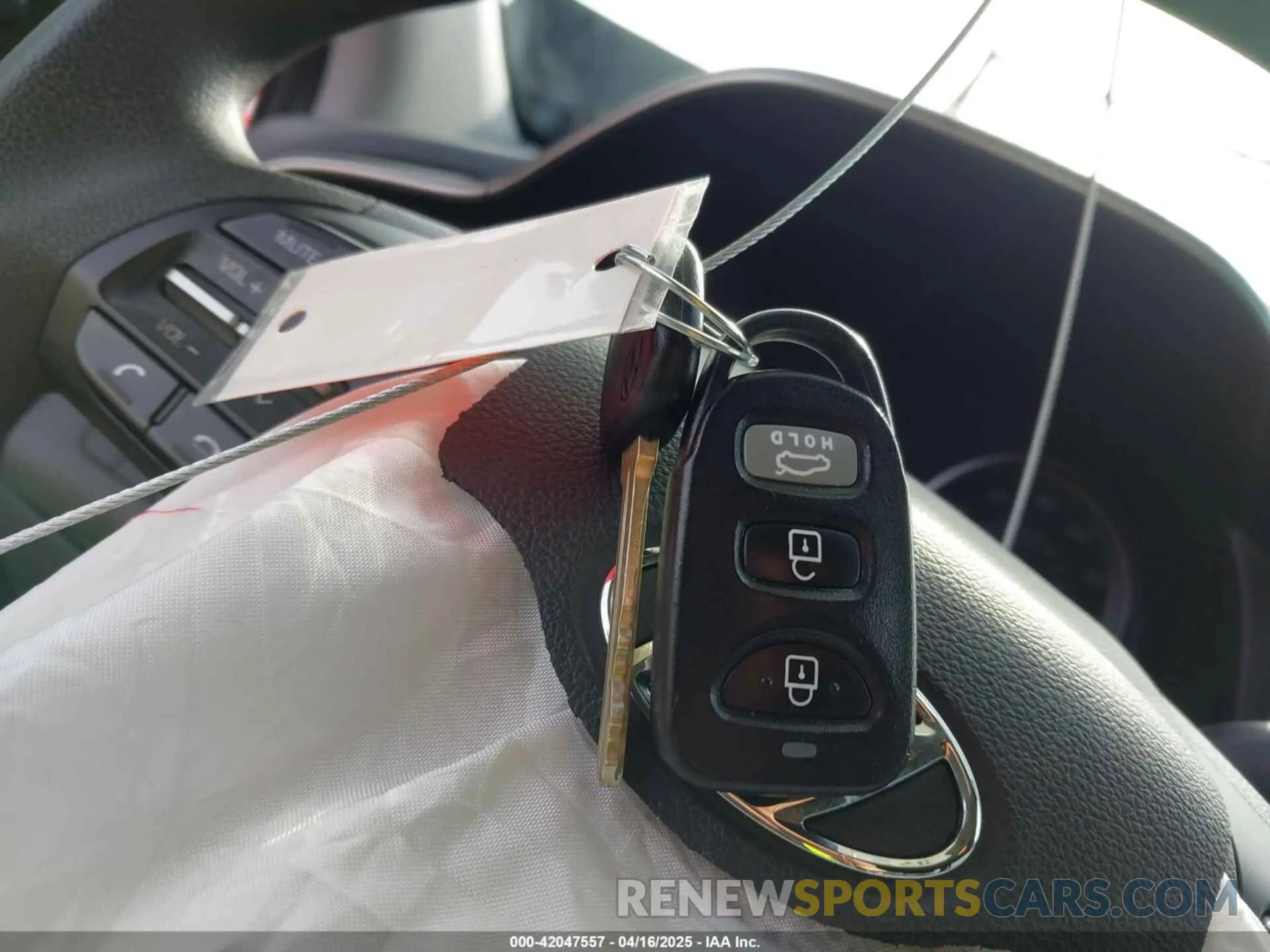 11 Photograph of a damaged car 5NPD74LF6LH597490 HYUNDAI ELANTRA 2020