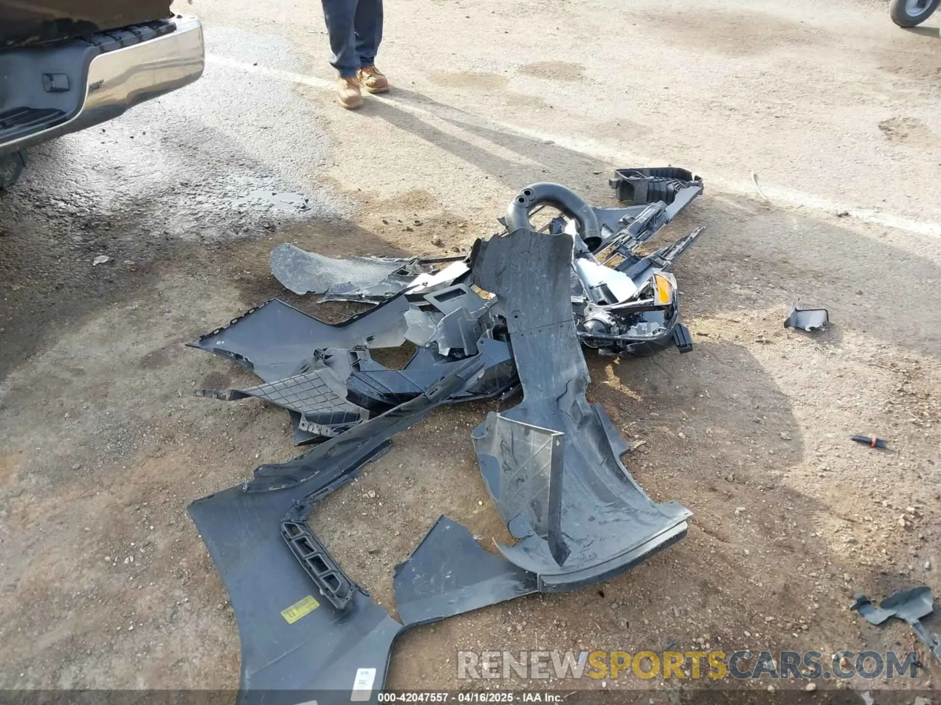 12 Photograph of a damaged car 5NPD74LF6LH597490 HYUNDAI ELANTRA 2020