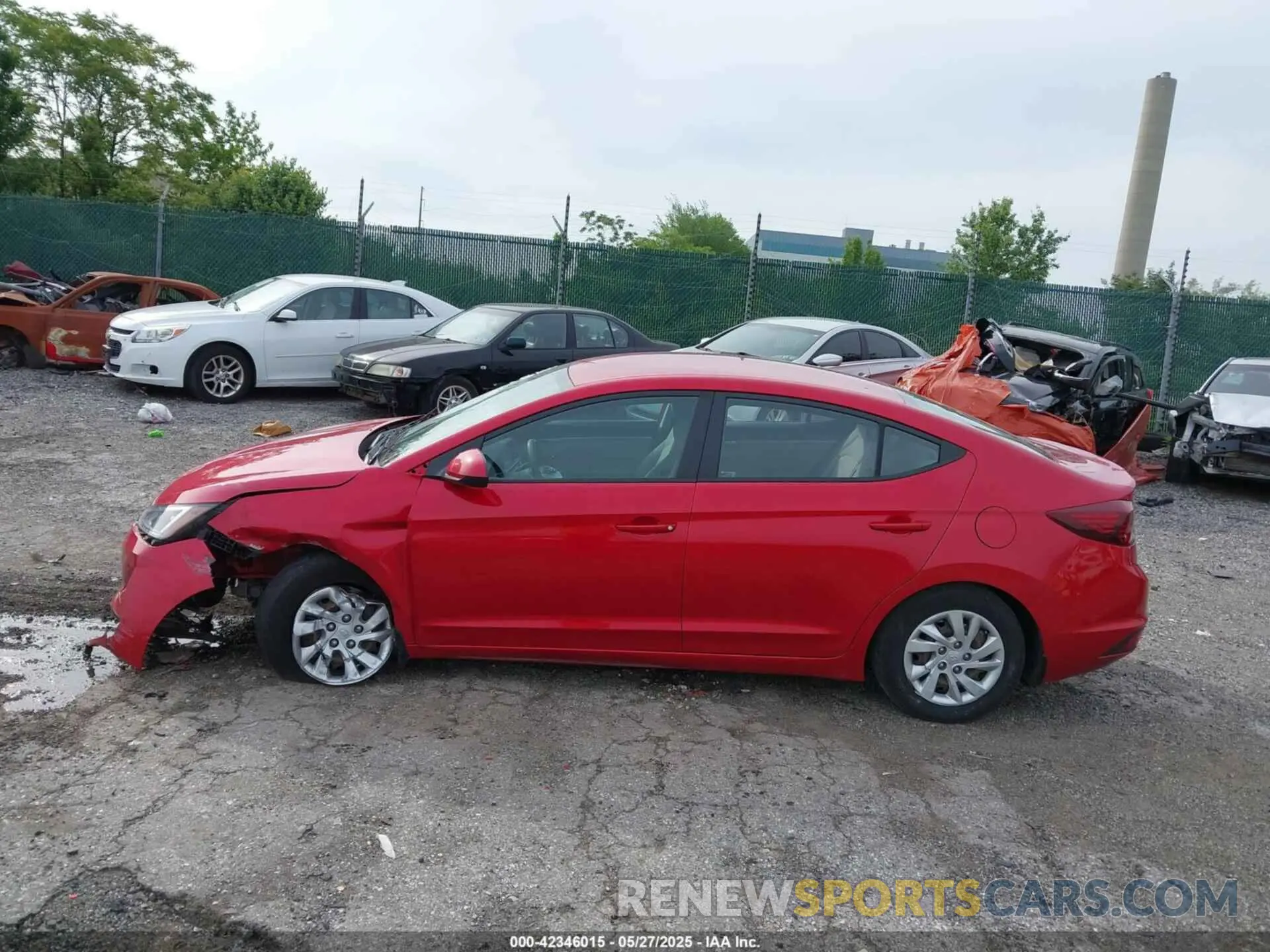 14 Photograph of a damaged car 5NPD74LF6LH616569 HYUNDAI ELANTRA 2020