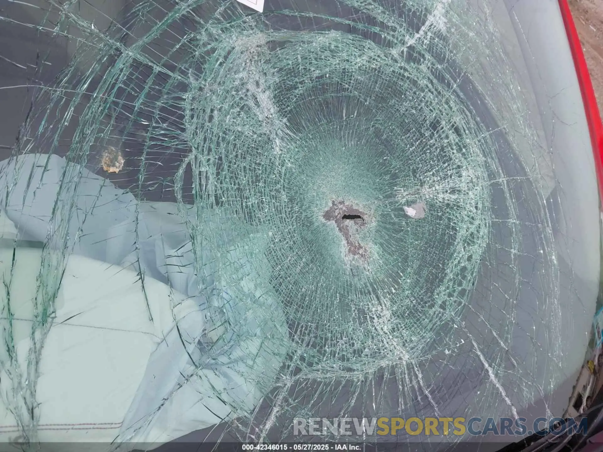 17 Photograph of a damaged car 5NPD74LF6LH616569 HYUNDAI ELANTRA 2020