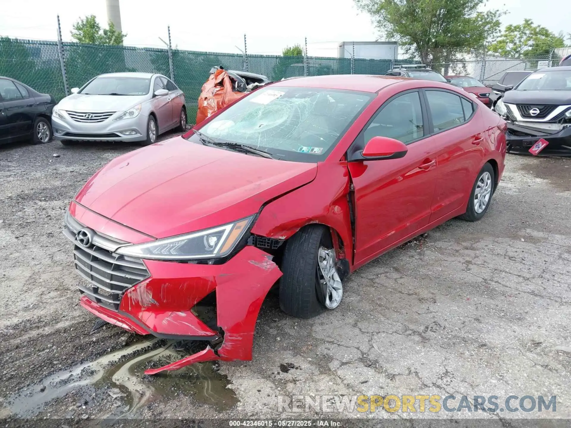 2 Photograph of a damaged car 5NPD74LF6LH616569 HYUNDAI ELANTRA 2020