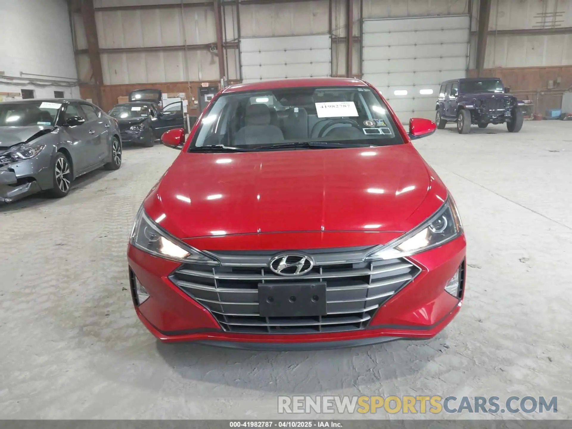 12 Photograph of a damaged car 5NPD74LF6LH619830 HYUNDAI ELANTRA 2020