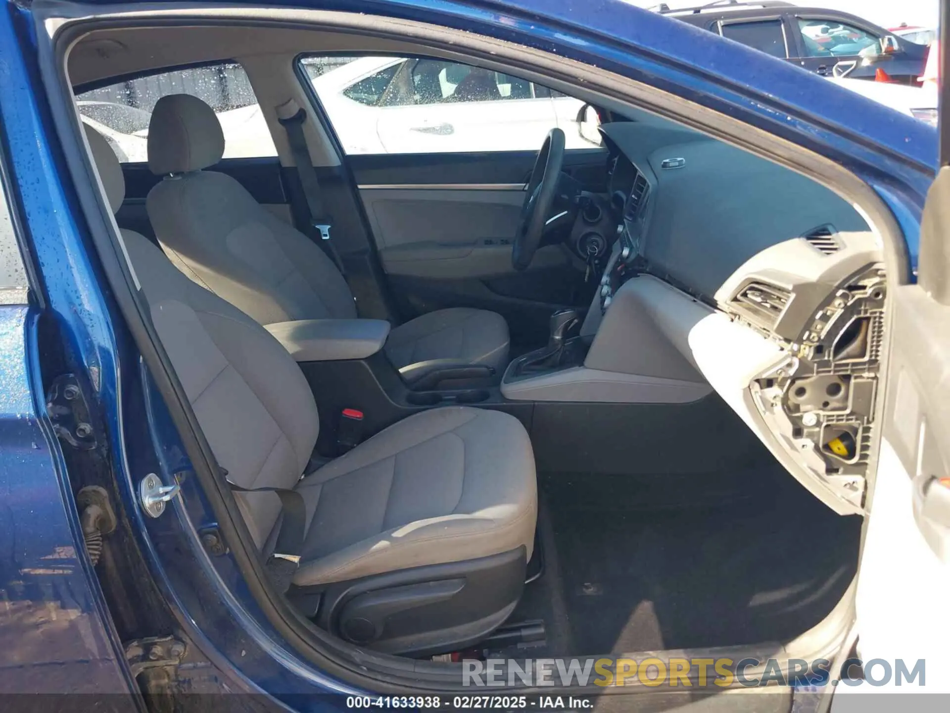 5 Photograph of a damaged car 5NPD74LF7LH506999 HYUNDAI ELANTRA 2020
