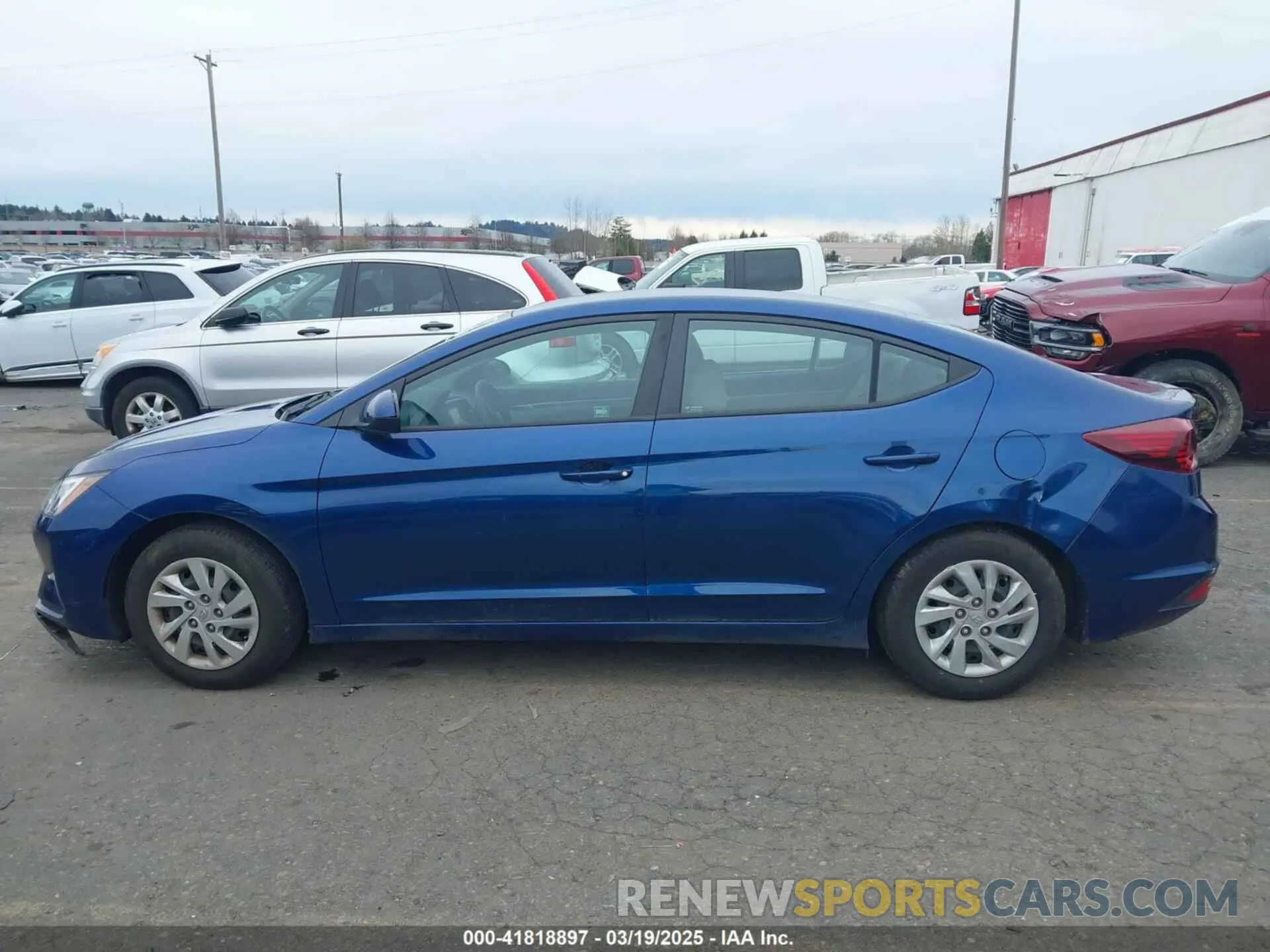 14 Photograph of a damaged car 5NPD74LF7LH510888 HYUNDAI ELANTRA 2020