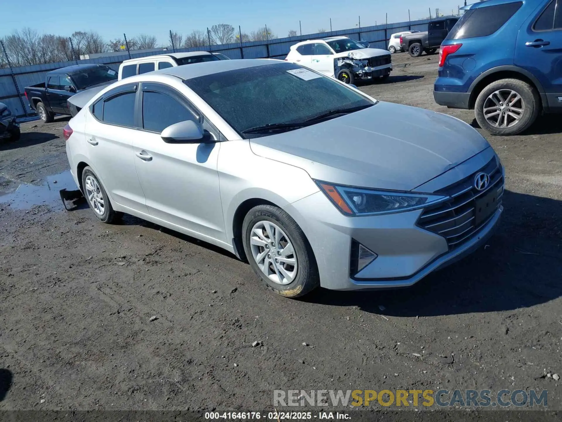 1 Photograph of a damaged car 5NPD74LF7LH527559 HYUNDAI ELANTRA 2020