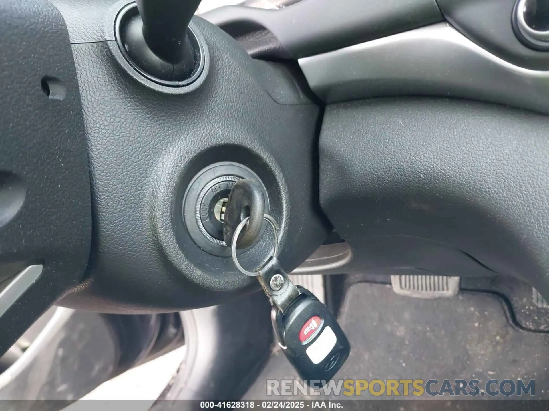 11 Photograph of a damaged car 5NPD74LF7LH591827 HYUNDAI ELANTRA 2020