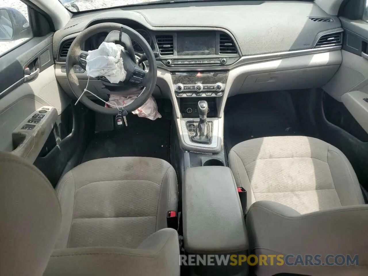 8 Photograph of a damaged car 5NPD74LF7LH593822 HYUNDAI ELANTRA 2020