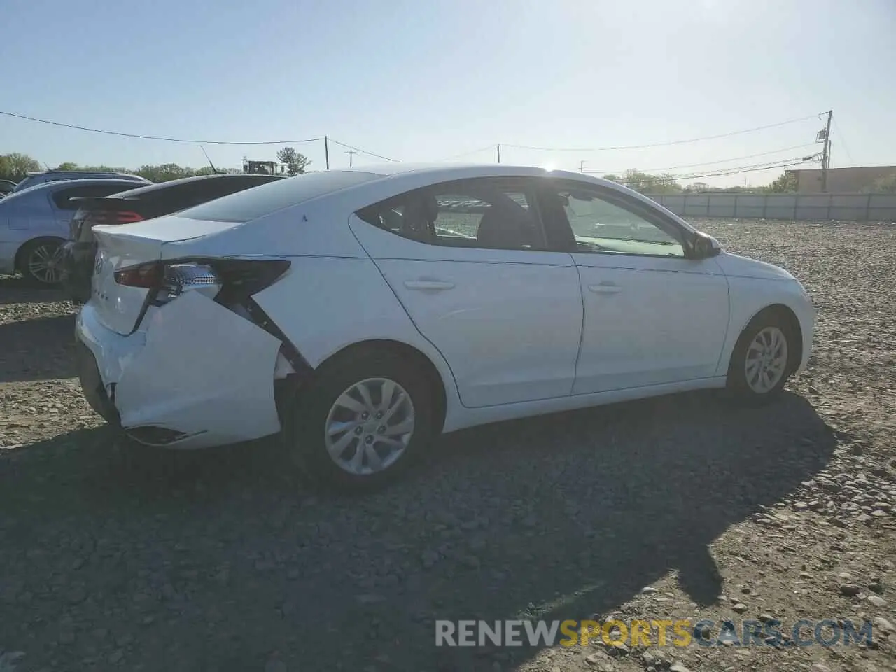3 Photograph of a damaged car 5NPD74LF7LH619013 HYUNDAI ELANTRA 2020