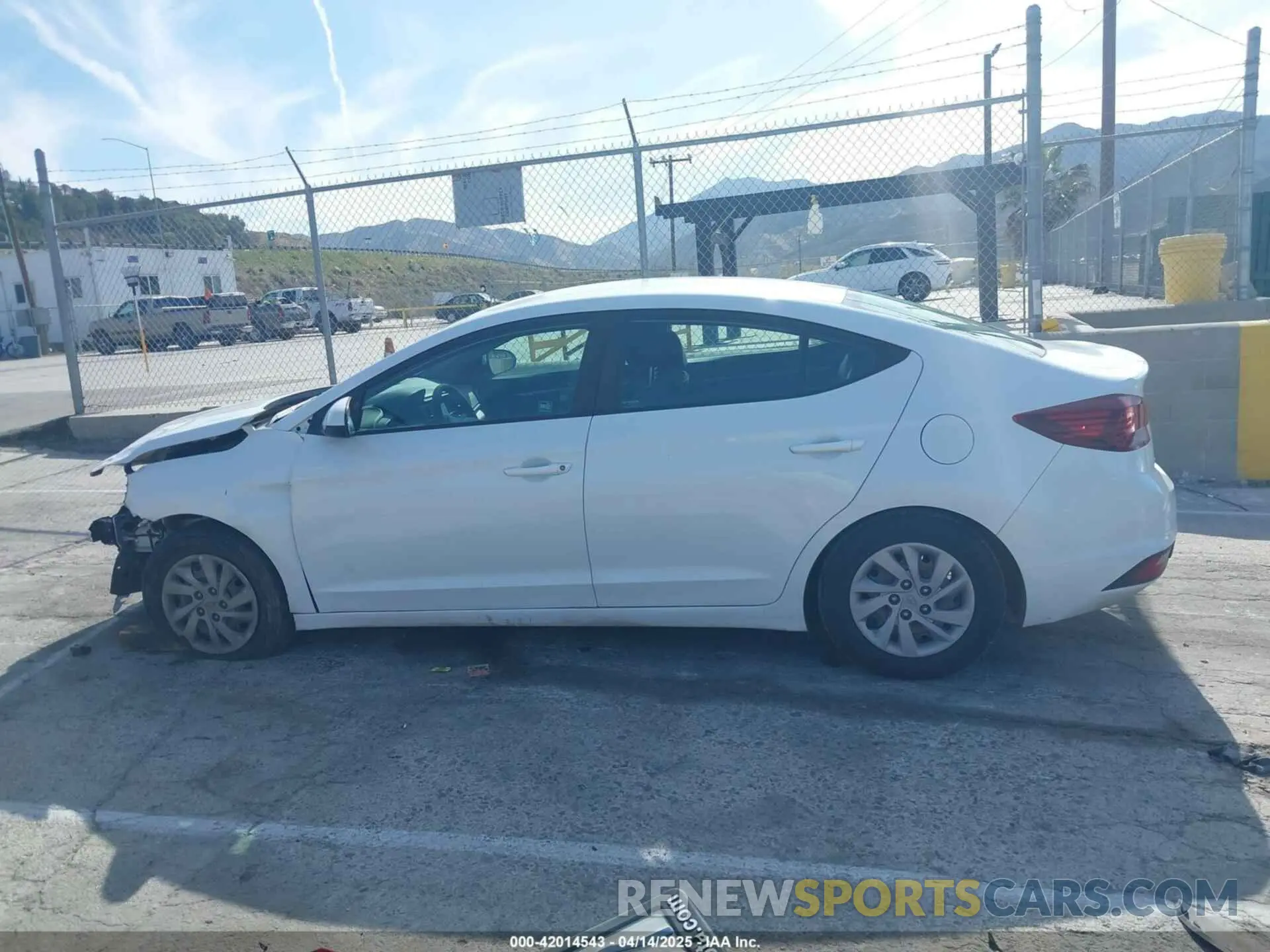 15 Photograph of a damaged car 5NPD74LF8LH508941 HYUNDAI ELANTRA 2020