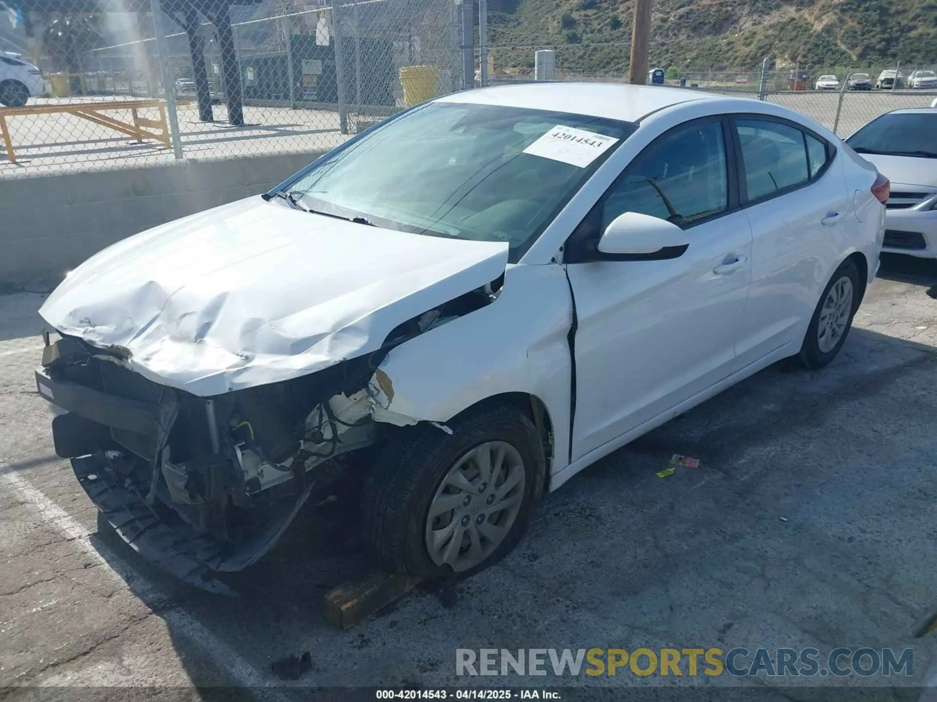 2 Photograph of a damaged car 5NPD74LF8LH508941 HYUNDAI ELANTRA 2020