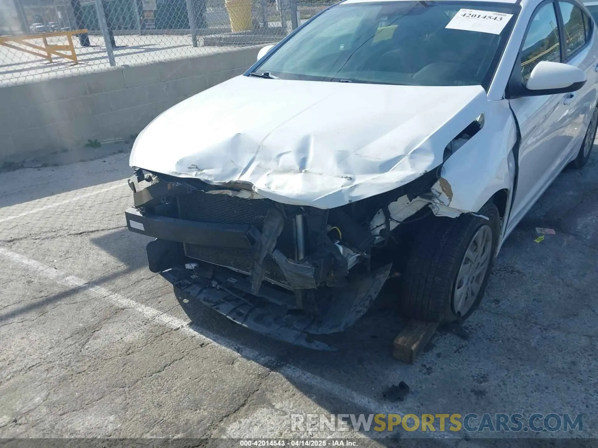 6 Photograph of a damaged car 5NPD74LF8LH508941 HYUNDAI ELANTRA 2020