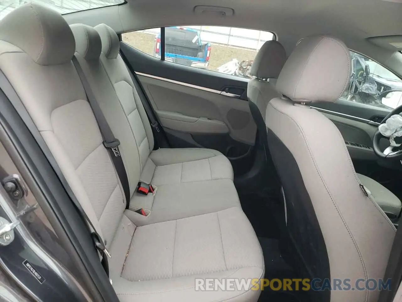 10 Photograph of a damaged car 5NPD74LF8LH607131 HYUNDAI ELANTRA 2020