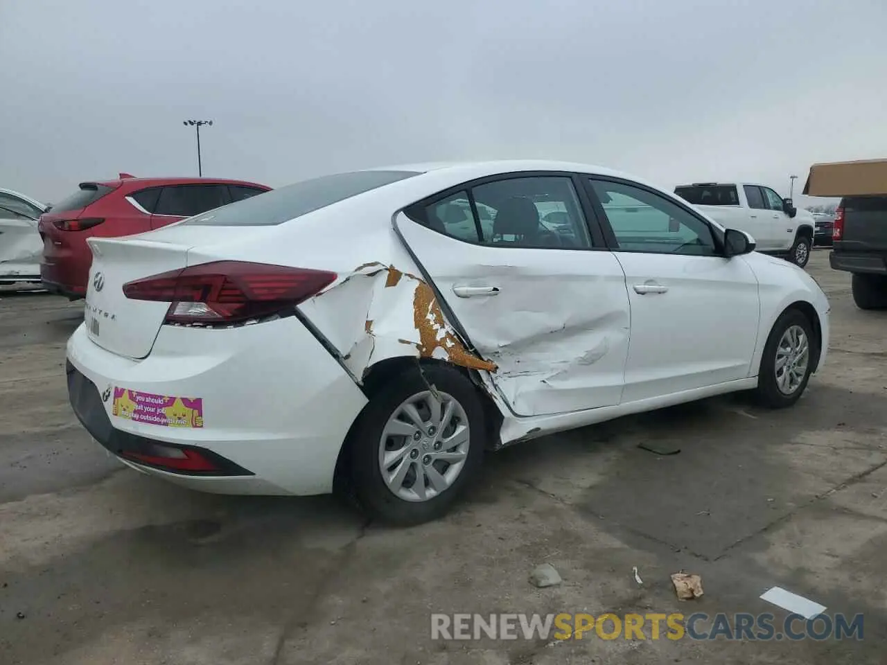 3 Photograph of a damaged car 5NPD74LF8LH610661 HYUNDAI ELANTRA 2020