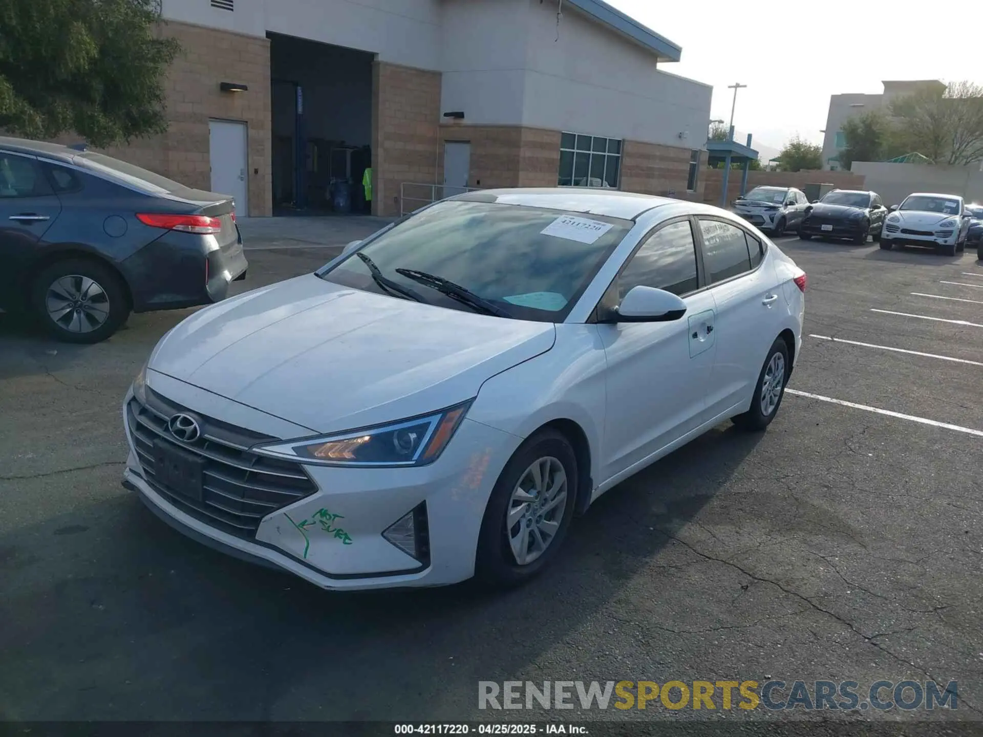 2 Photograph of a damaged car 5NPD74LF9LH501450 HYUNDAI ELANTRA 2020