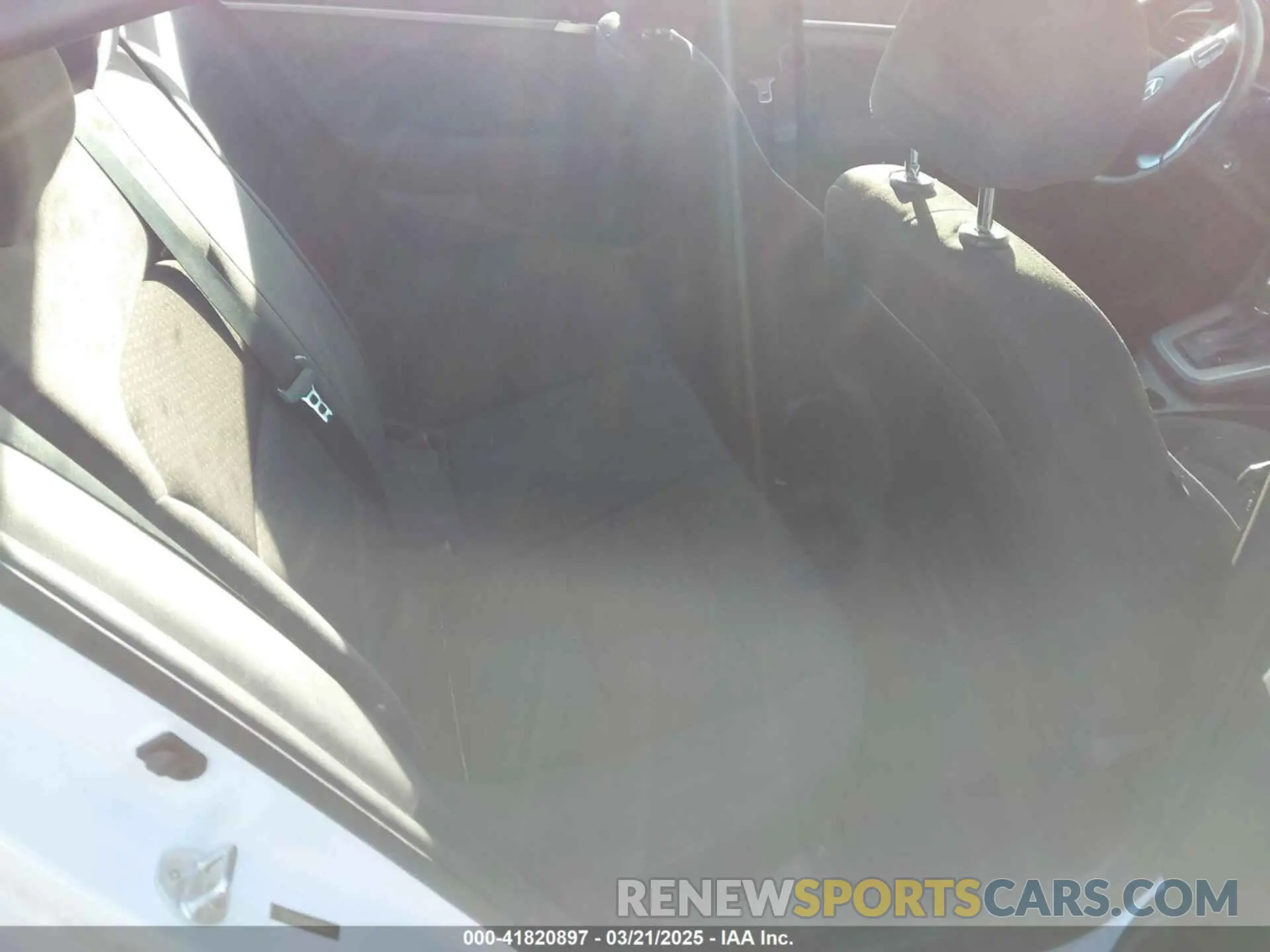 8 Photograph of a damaged car 5NPD74LF9LH503716 HYUNDAI ELANTRA 2020