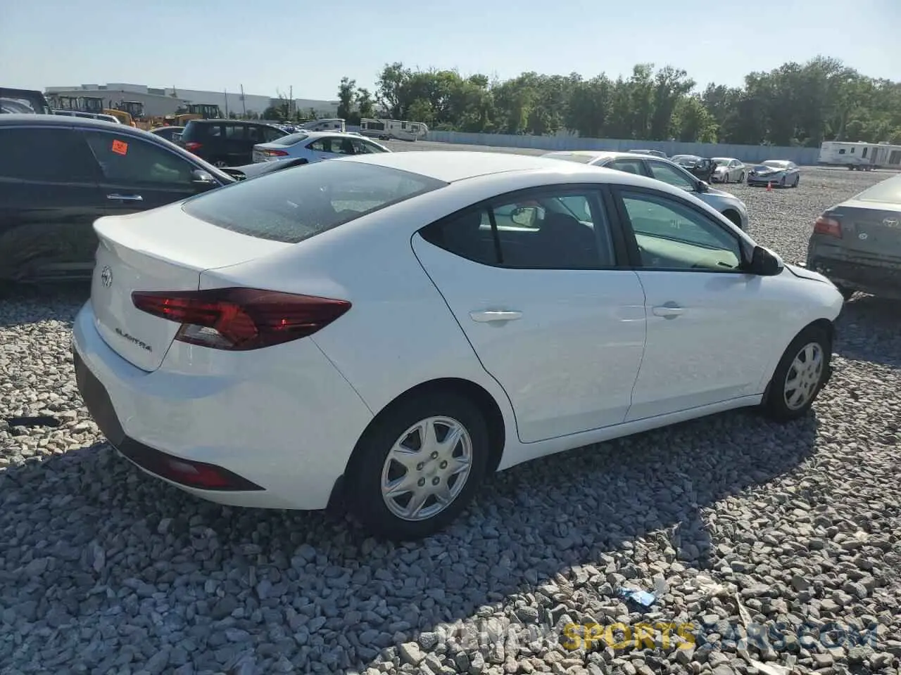 3 Photograph of a damaged car 5NPD74LF9LH505207 HYUNDAI ELANTRA 2020