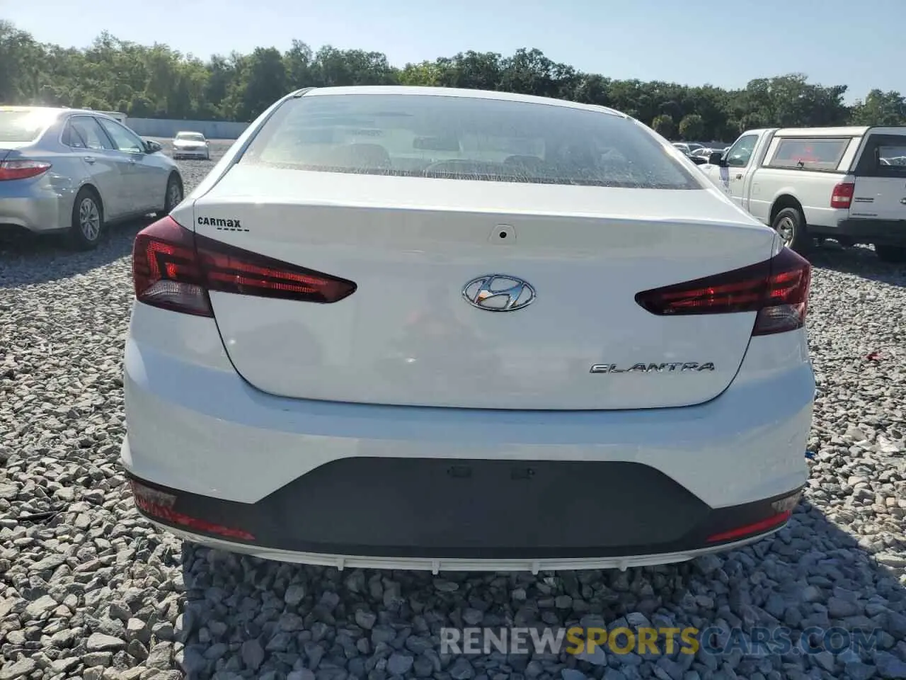 6 Photograph of a damaged car 5NPD74LF9LH505207 HYUNDAI ELANTRA 2020