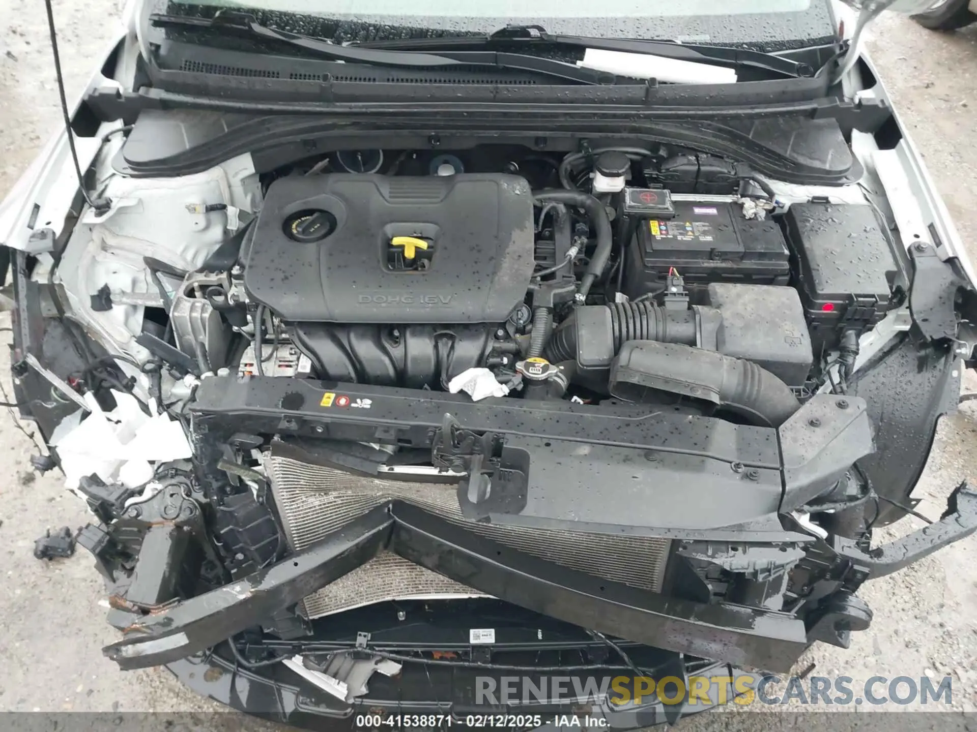 10 Photograph of a damaged car 5NPD74LF9LH515106 HYUNDAI ELANTRA 2020