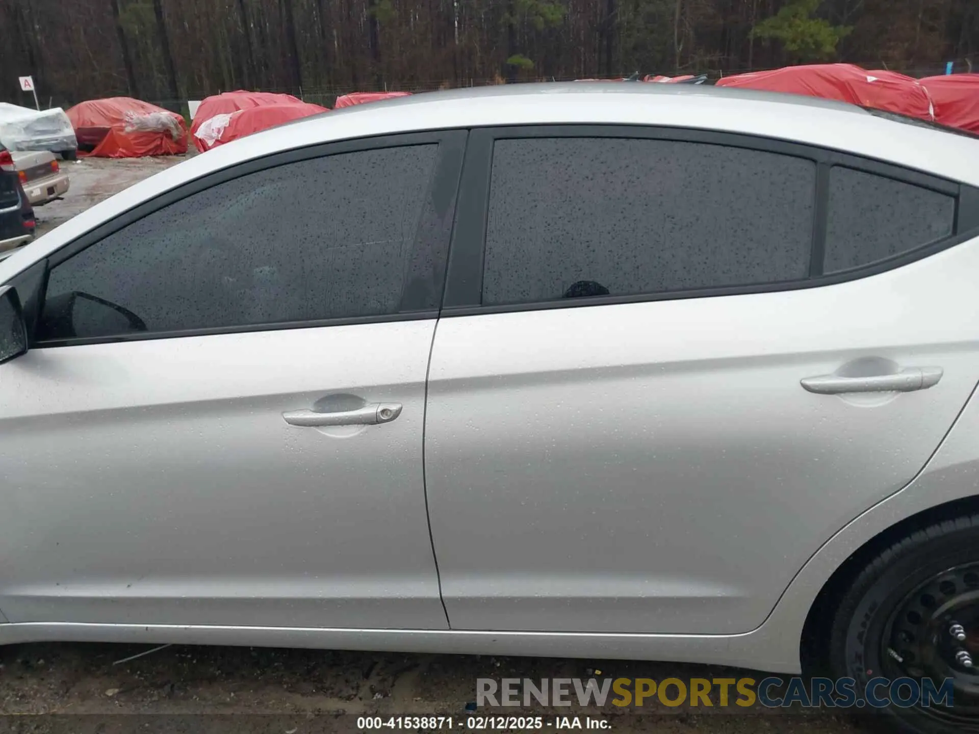 15 Photograph of a damaged car 5NPD74LF9LH515106 HYUNDAI ELANTRA 2020