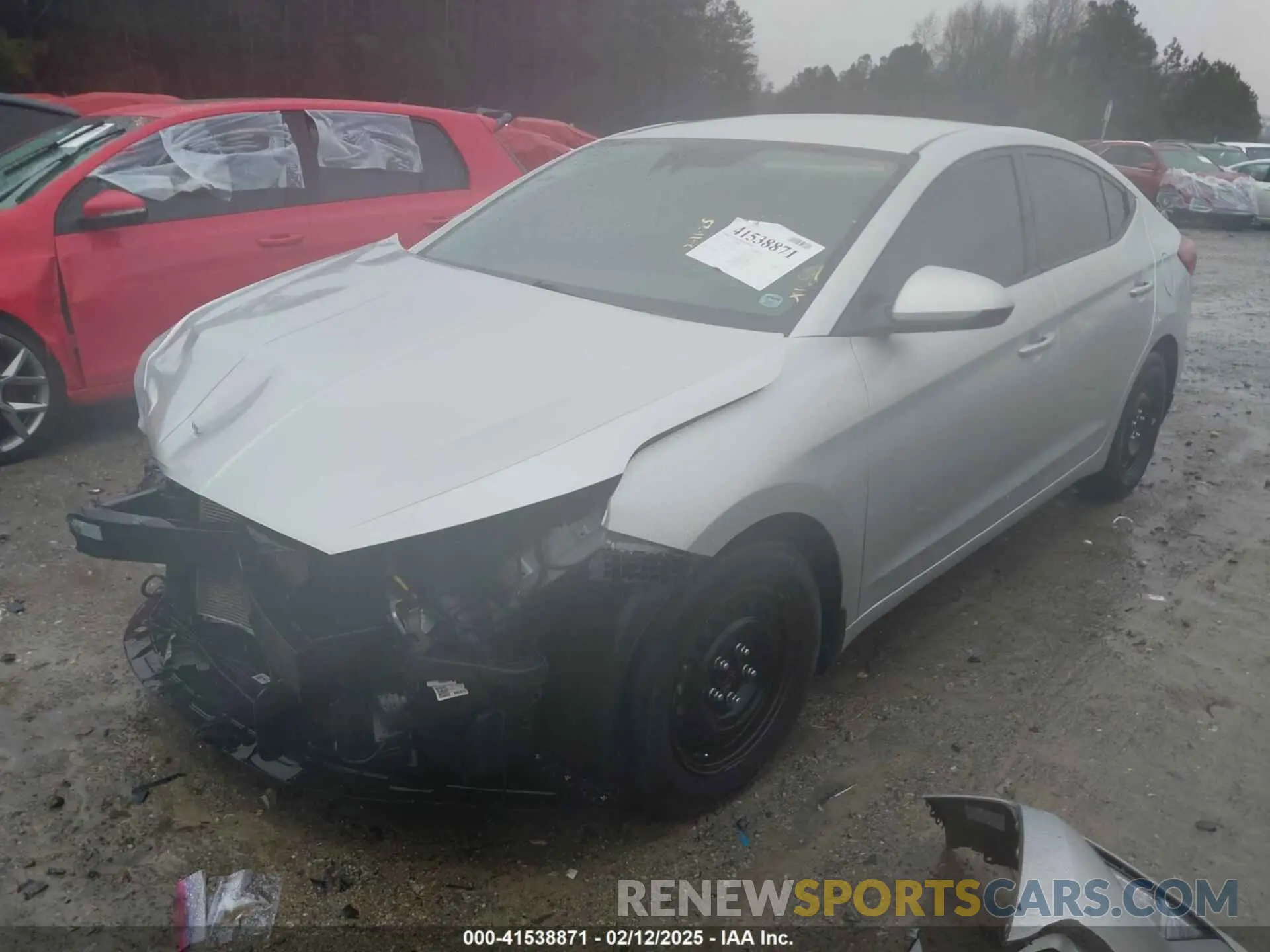 2 Photograph of a damaged car 5NPD74LF9LH515106 HYUNDAI ELANTRA 2020