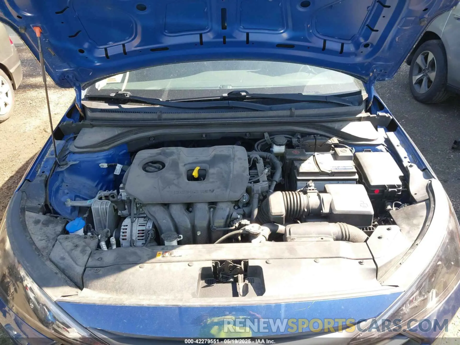 10 Photograph of a damaged car 5NPD74LF9LH546999 HYUNDAI ELANTRA 2020