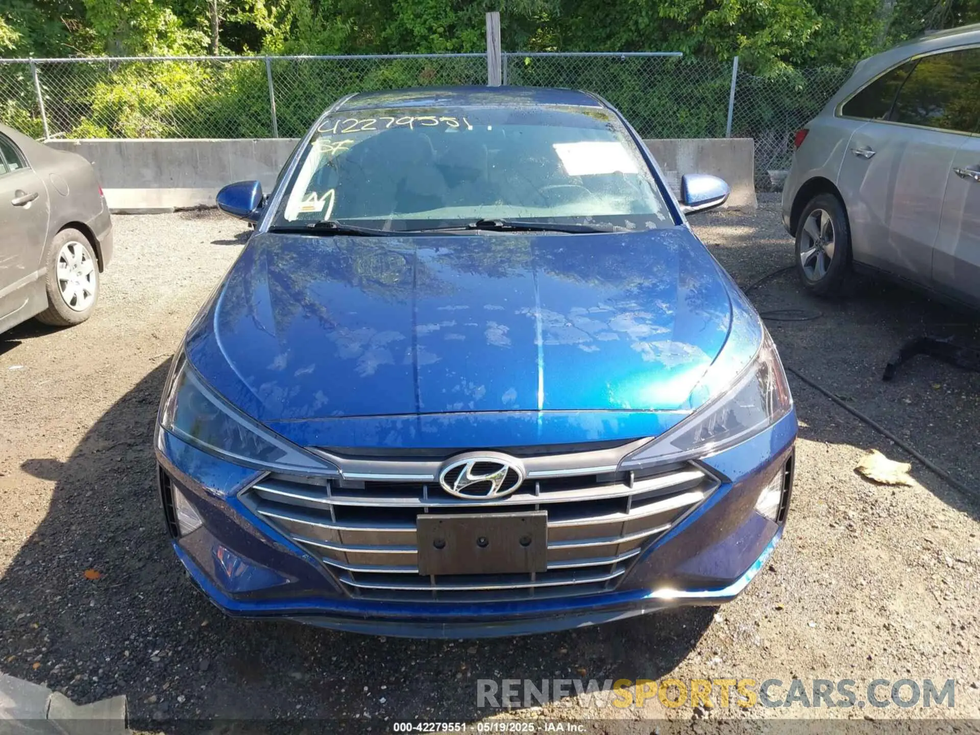 12 Photograph of a damaged car 5NPD74LF9LH546999 HYUNDAI ELANTRA 2020