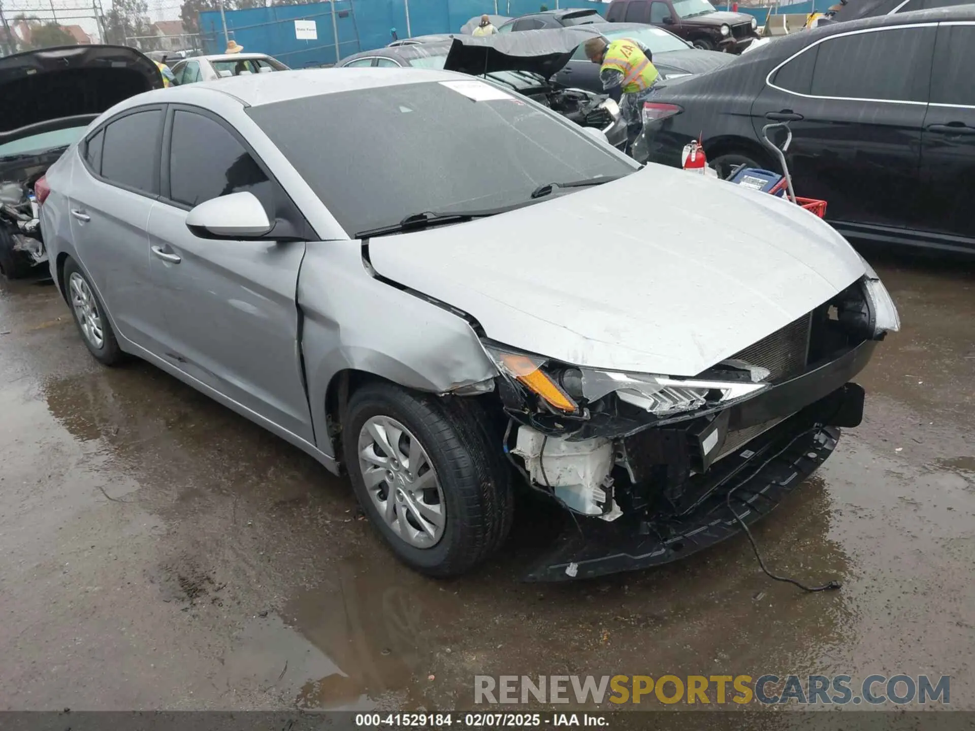 1 Photograph of a damaged car 5NPD74LFXLH587142 HYUNDAI ELANTRA 2020