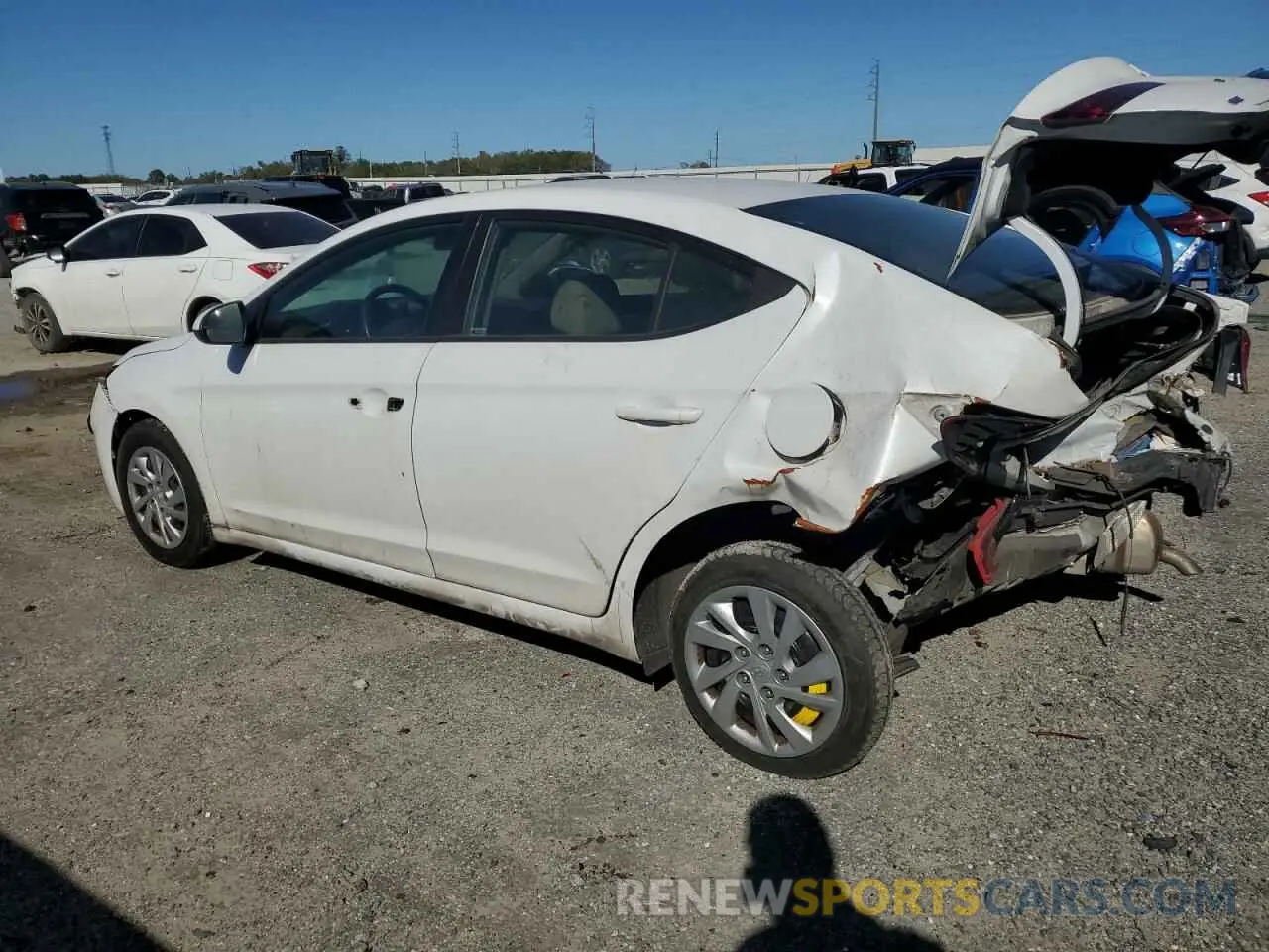 2 Photograph of a damaged car 5NPD74LFXLH609852 HYUNDAI ELANTRA 2020
