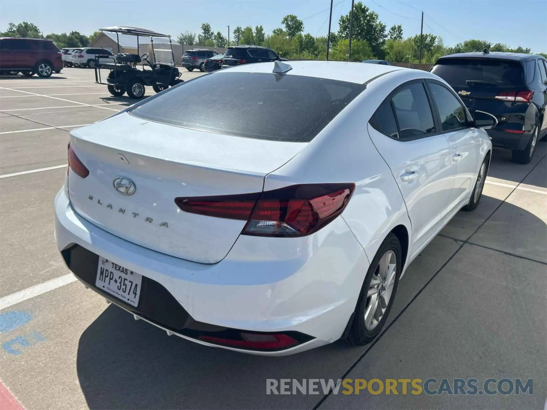 9 Photograph of a damaged car 5NPD84LF0LH507120 HYUNDAI ELANTRA 2020
