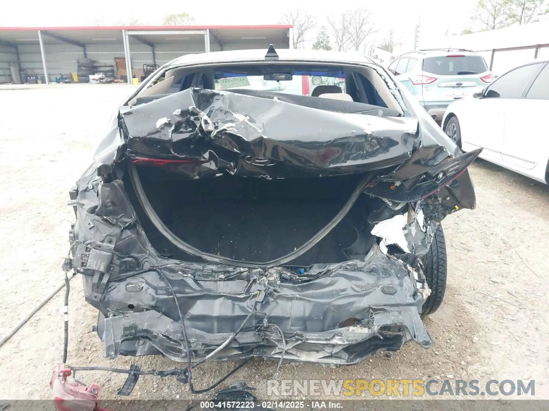 17 Photograph of a damaged car 5NPD84LF0LH510258 HYUNDAI ELANTRA 2020