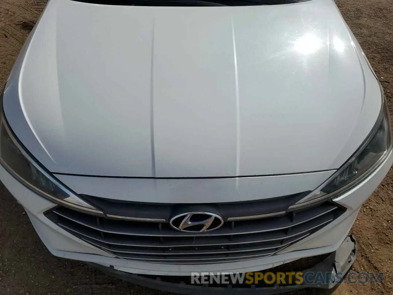 11 Photograph of a damaged car 5NPD84LF0LH515086 HYUNDAI ELANTRA 2020