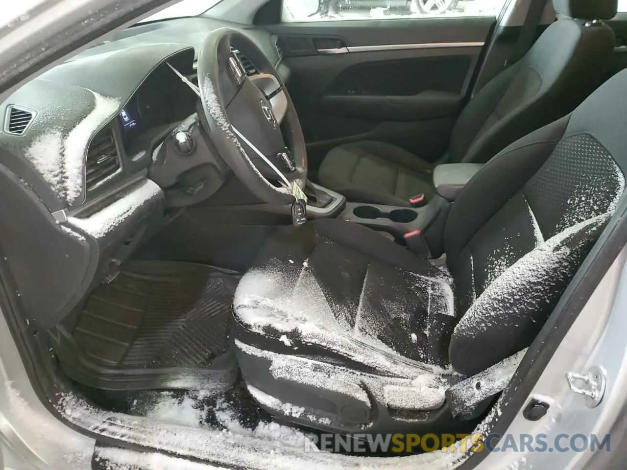 7 Photograph of a damaged car 5NPD84LF0LH519736 HYUNDAI ELANTRA 2020