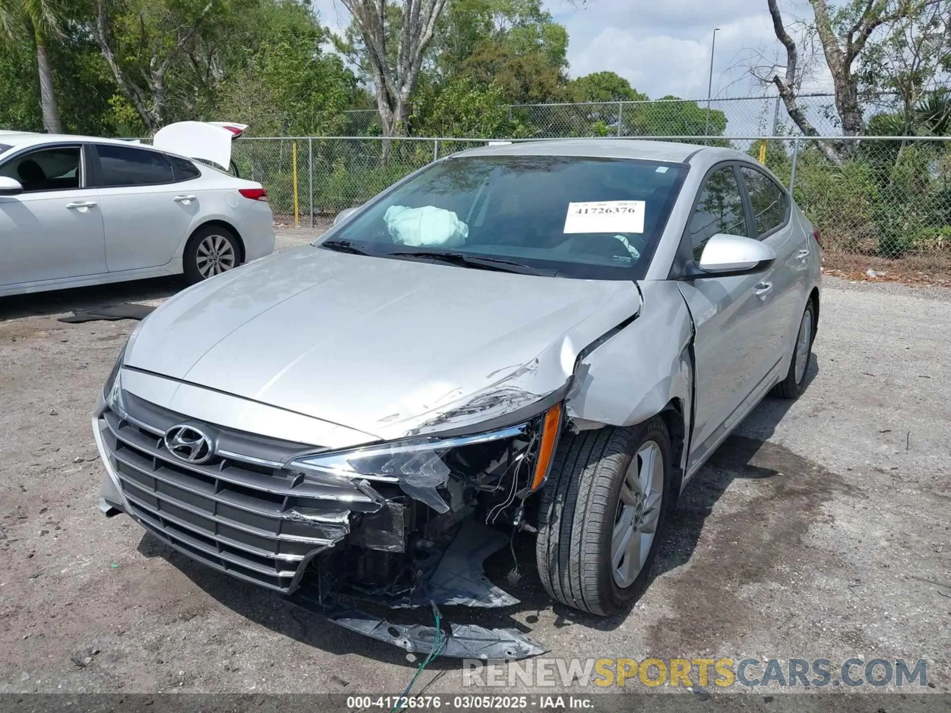 6 Photograph of a damaged car 5NPD84LF0LH540649 HYUNDAI ELANTRA 2020
