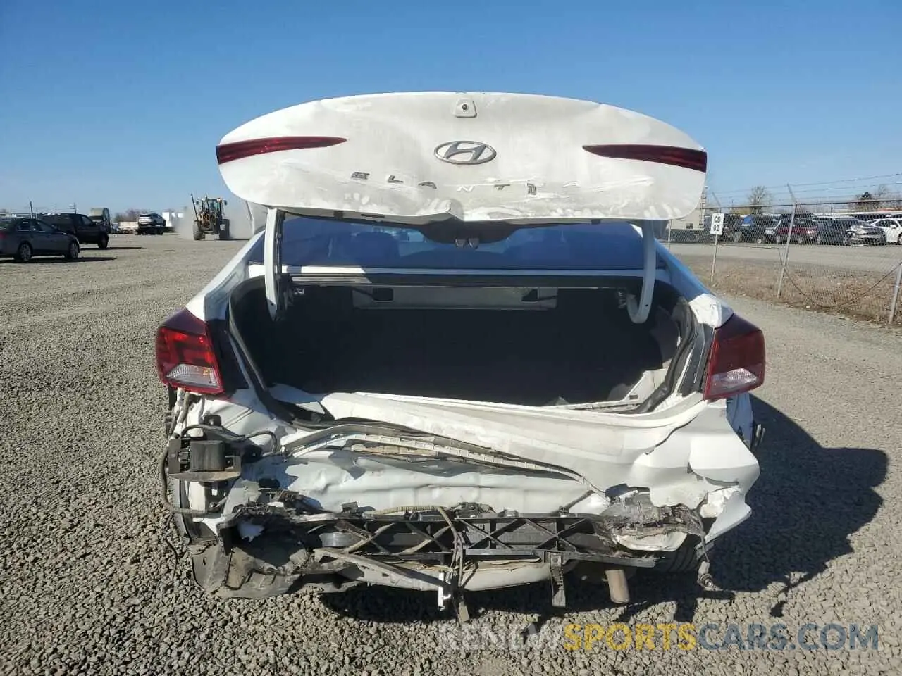 6 Photograph of a damaged car 5NPD84LF0LH547021 HYUNDAI ELANTRA 2020