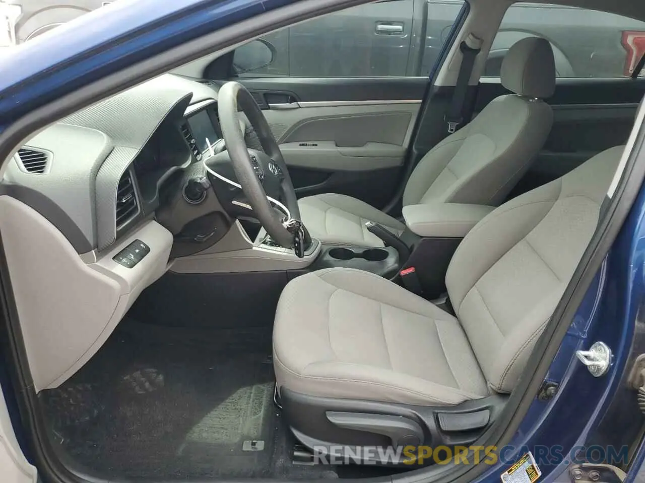 7 Photograph of a damaged car 5NPD84LF0LH553823 HYUNDAI ELANTRA 2020