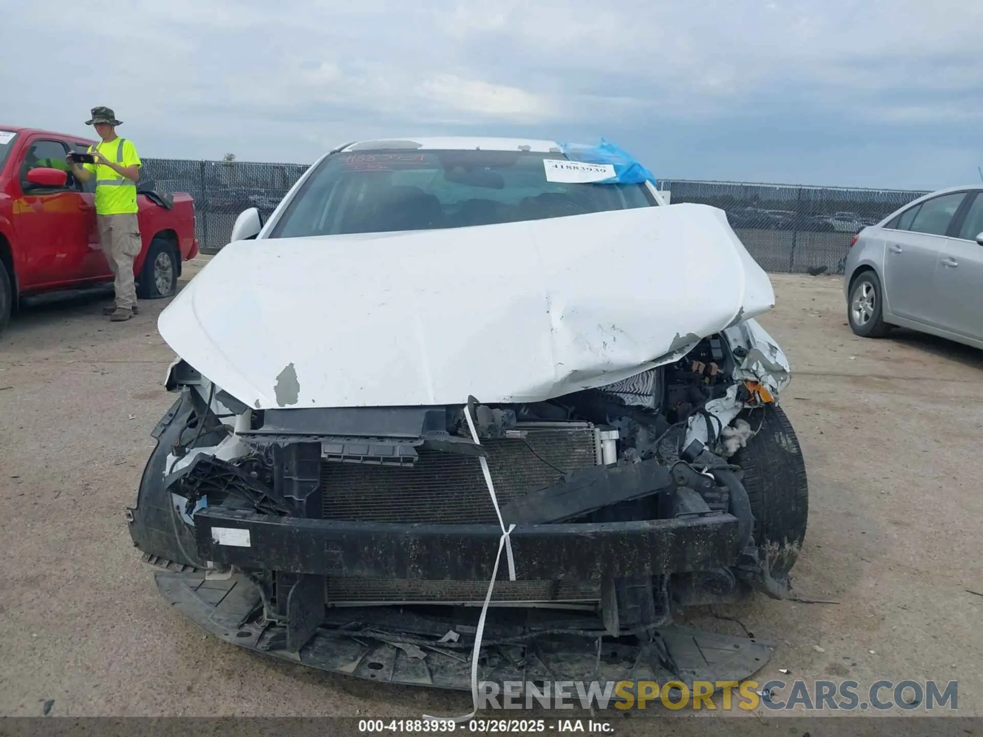 13 Photograph of a damaged car 5NPD84LF0LH559475 HYUNDAI ELANTRA 2020