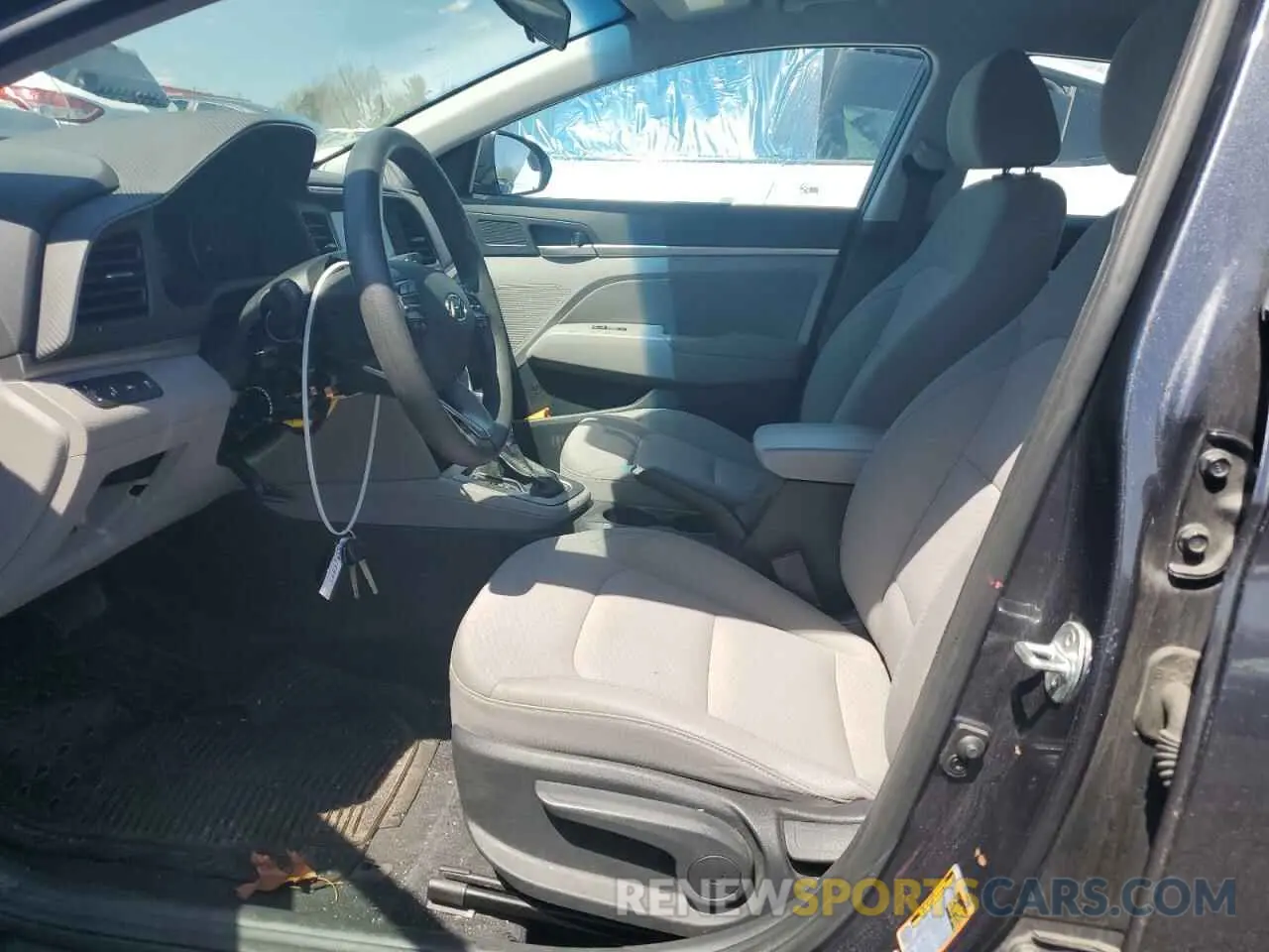 7 Photograph of a damaged car 5NPD84LF0LH562795 HYUNDAI ELANTRA 2020