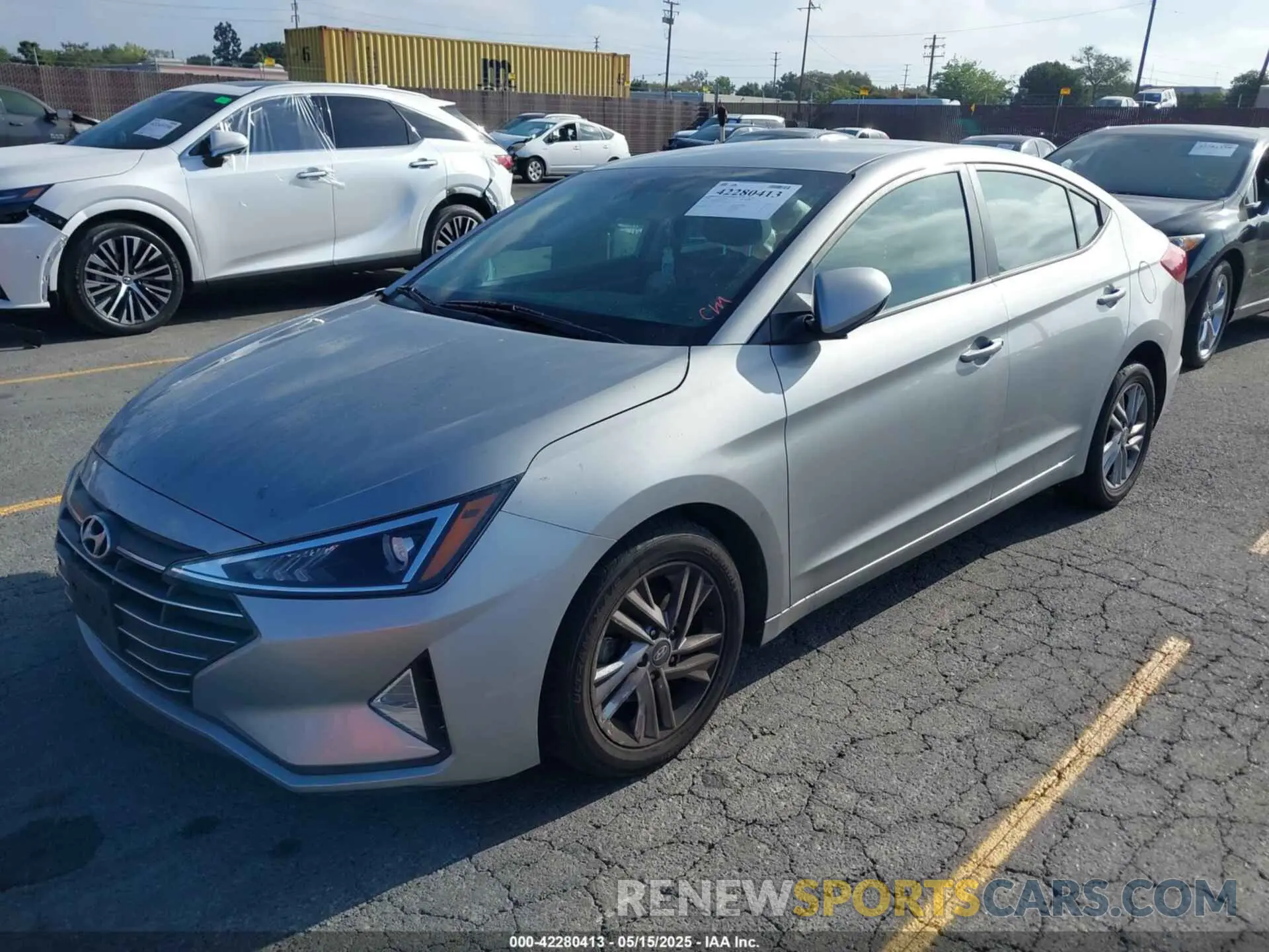 2 Photograph of a damaged car 5NPD84LF0LH562957 HYUNDAI ELANTRA 2020